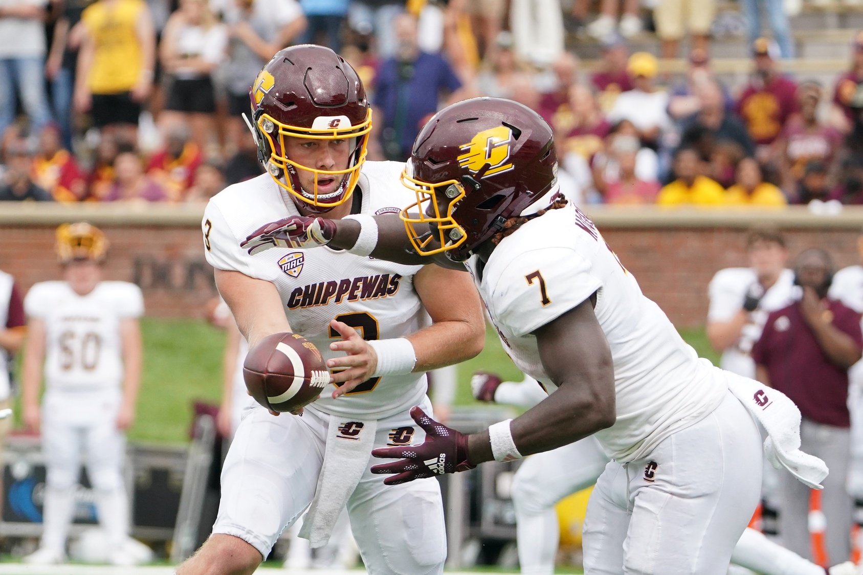 college football picks Lew Nichols central michigan chippewas predictions best bet odds
