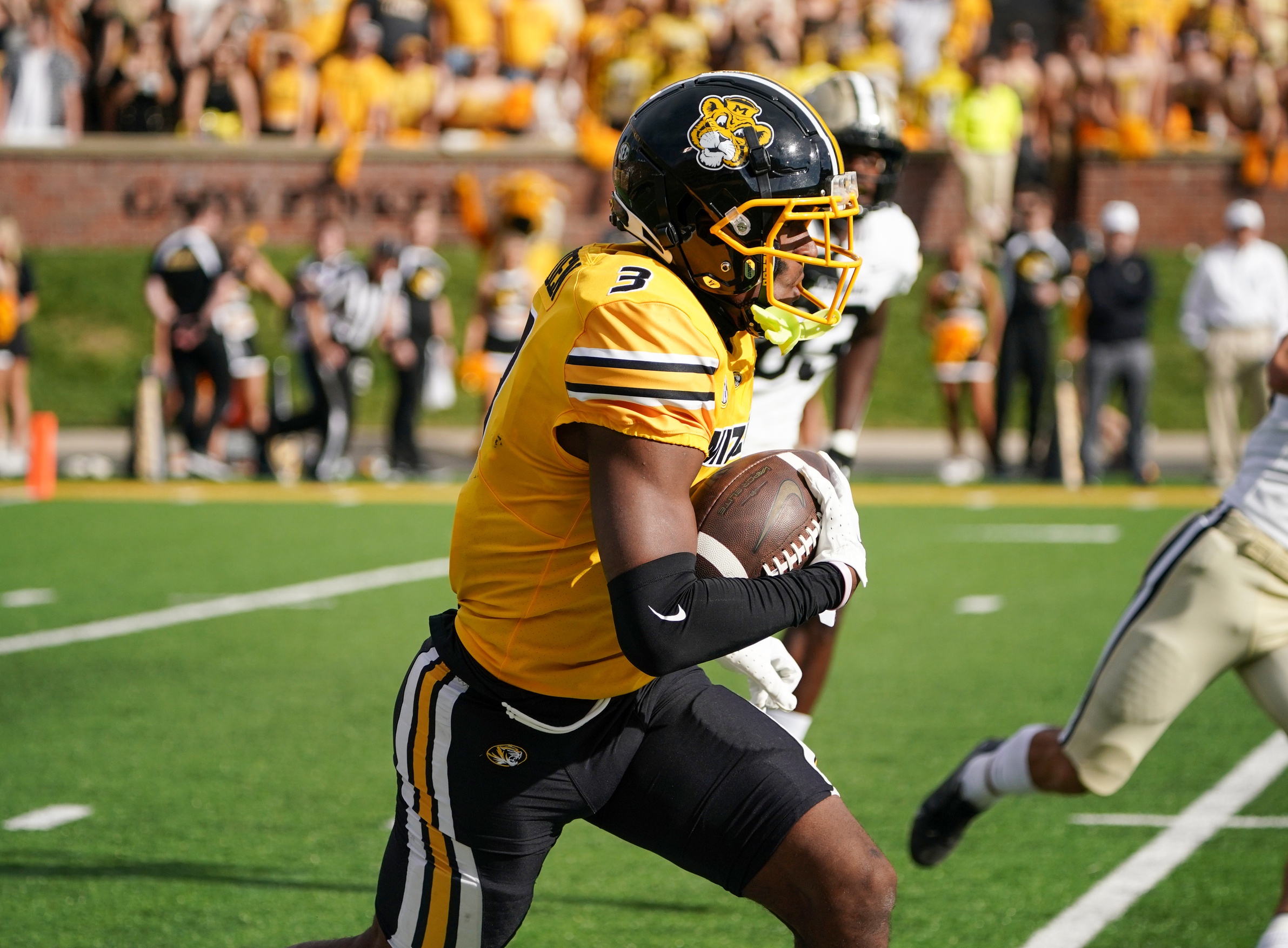 college football picks Luther Burden missouri tigers predictions best bet odds