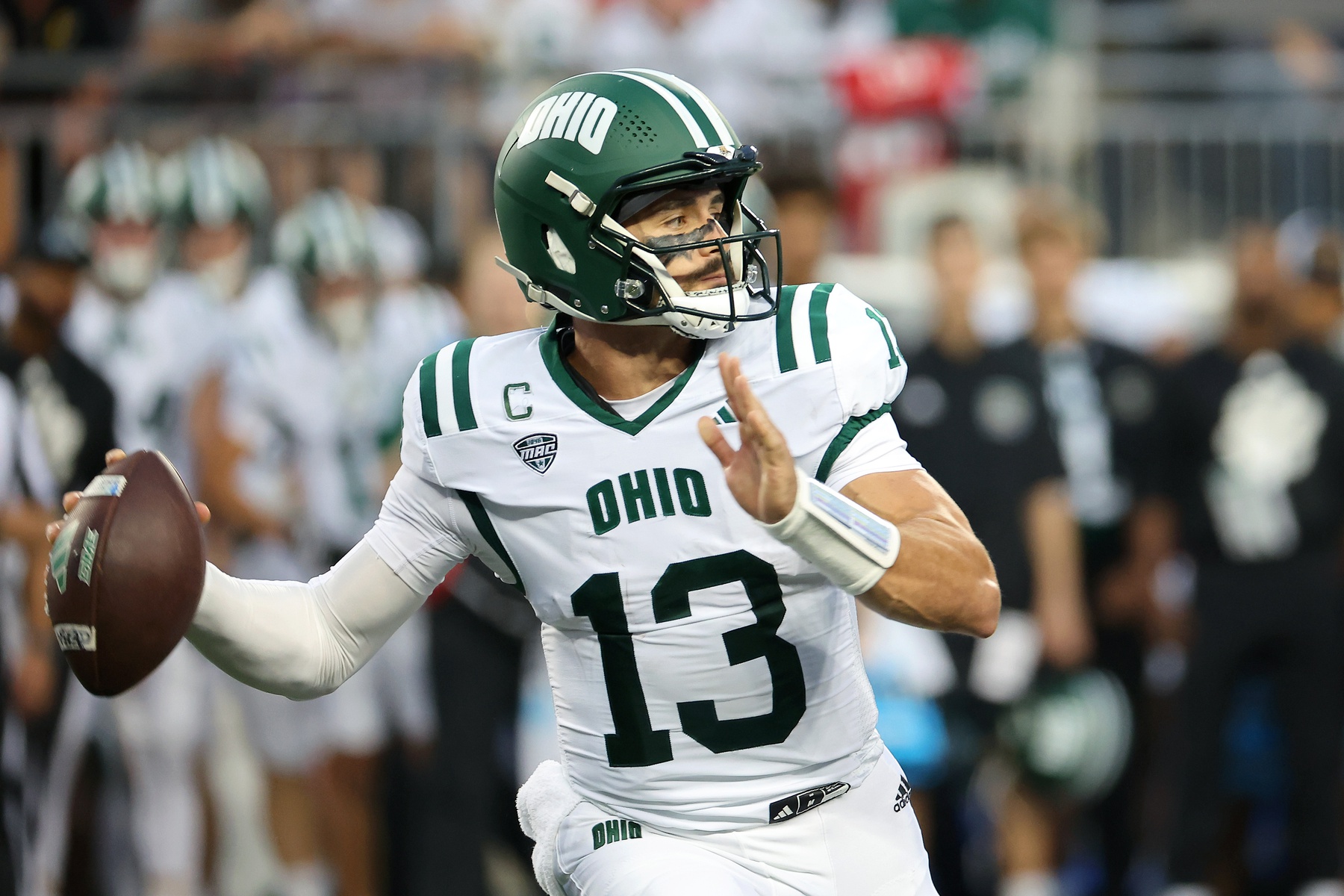 college football picks Parker Navarro Ohio Bobcats predictions best bet odds