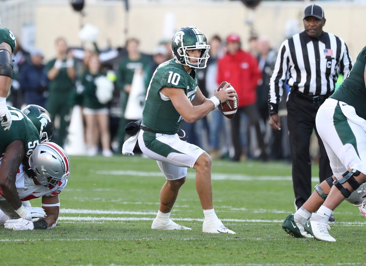 college football picks Payton Thorne michigan state spartans predictions best bet odds