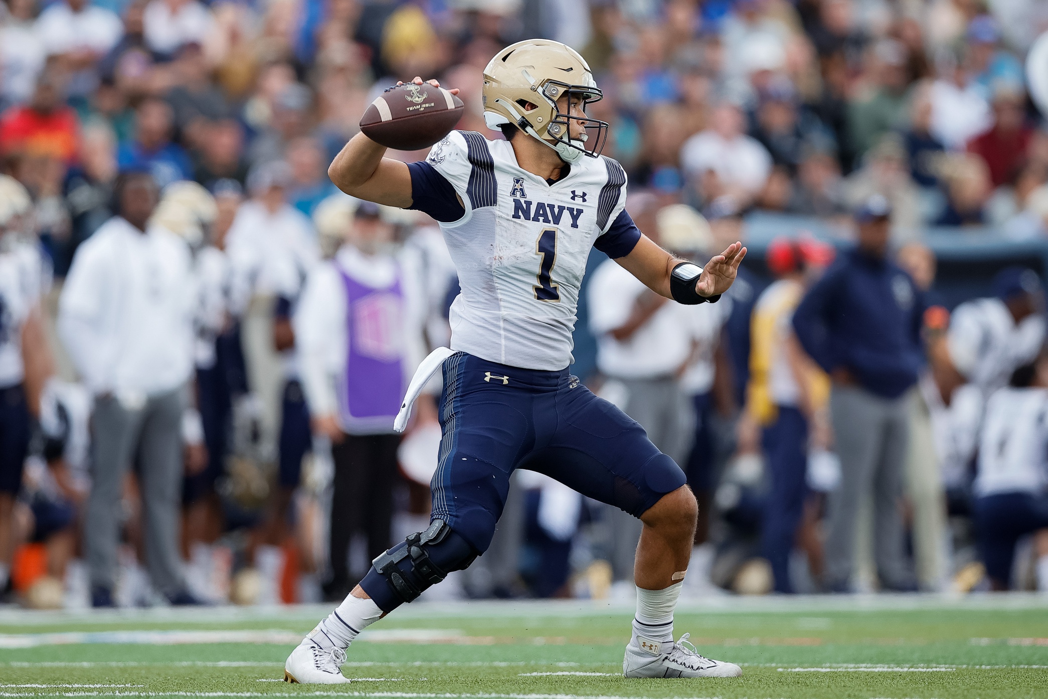 college football picks Tai Lavatai navy midshipmen predictions best bet odds