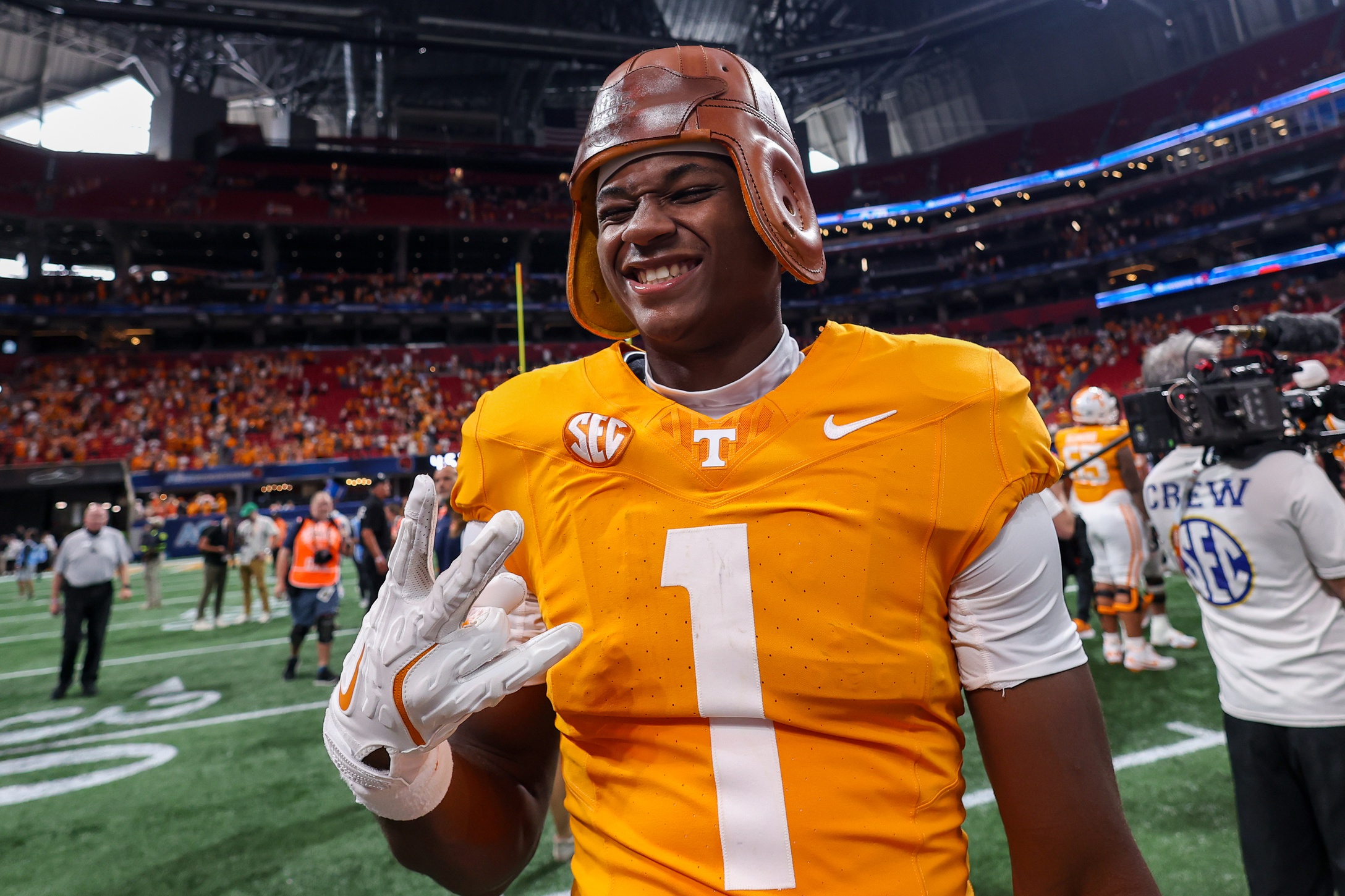 college football picks Travis Smith Tennessee Volunteers predictions best bet odds