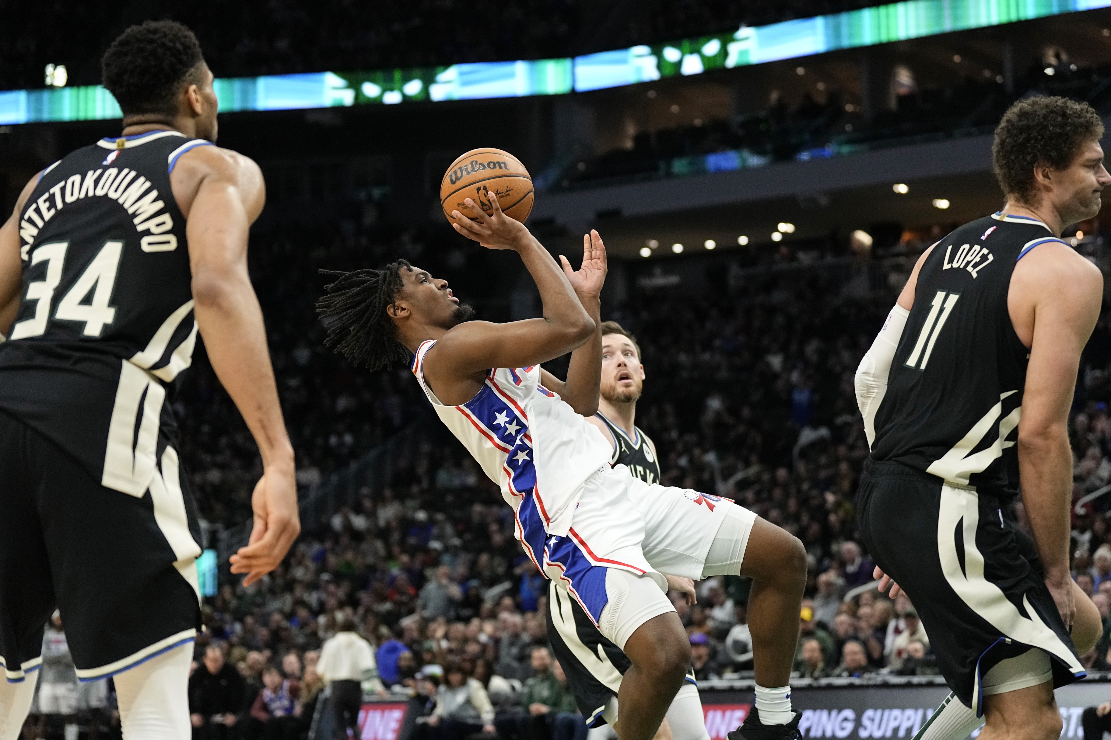 Handicapping NBA title odds for Eastern Conference contenders Tyrese Maxey Philadelphia 76ers