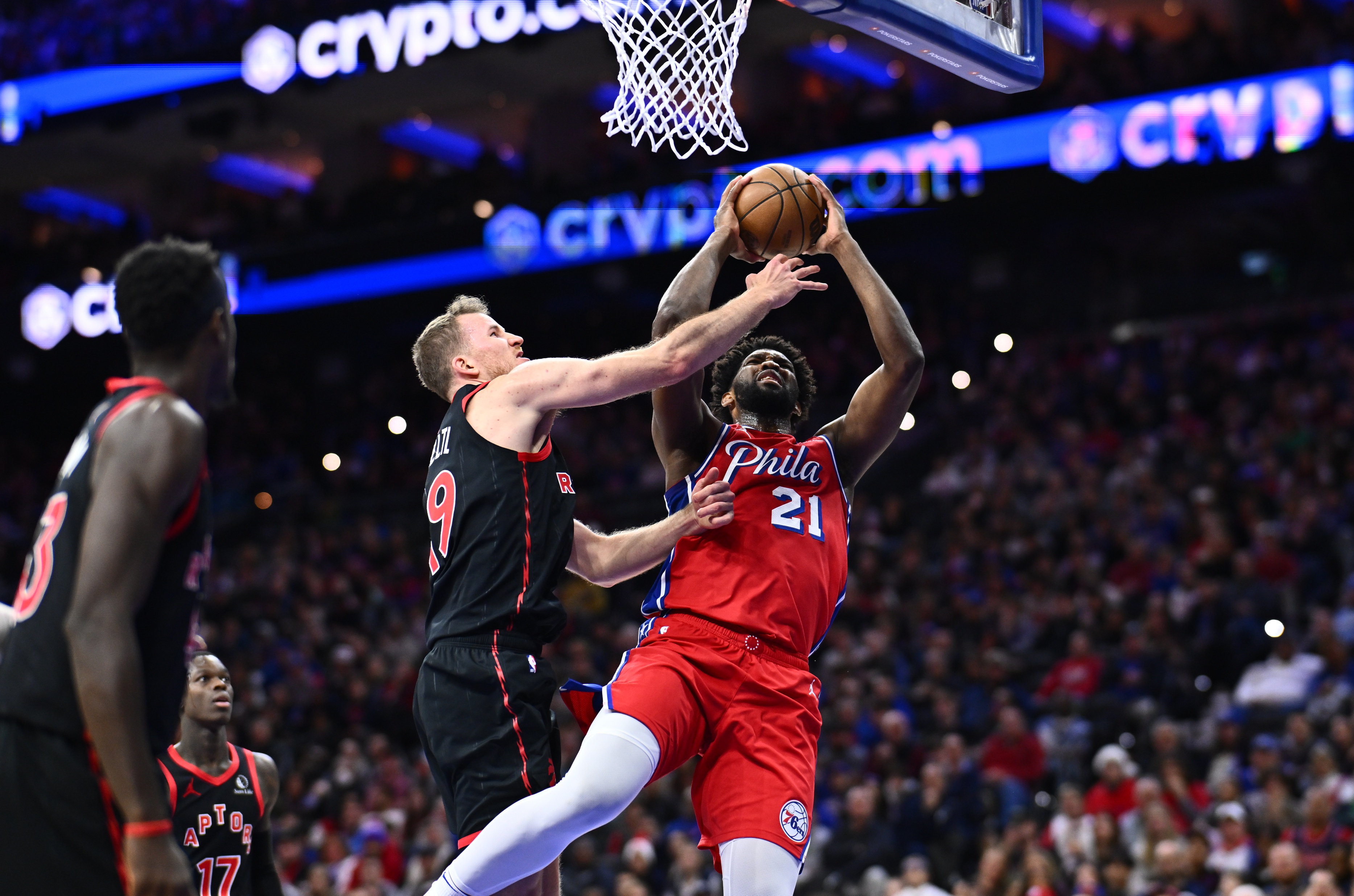Hot and cold NBA betting teams ATS and over under Joel Embiid Philadelphia 76ers
