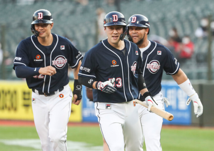 kbo picks Seok-Hwan Yang Doosan Bears predictions best bet odds