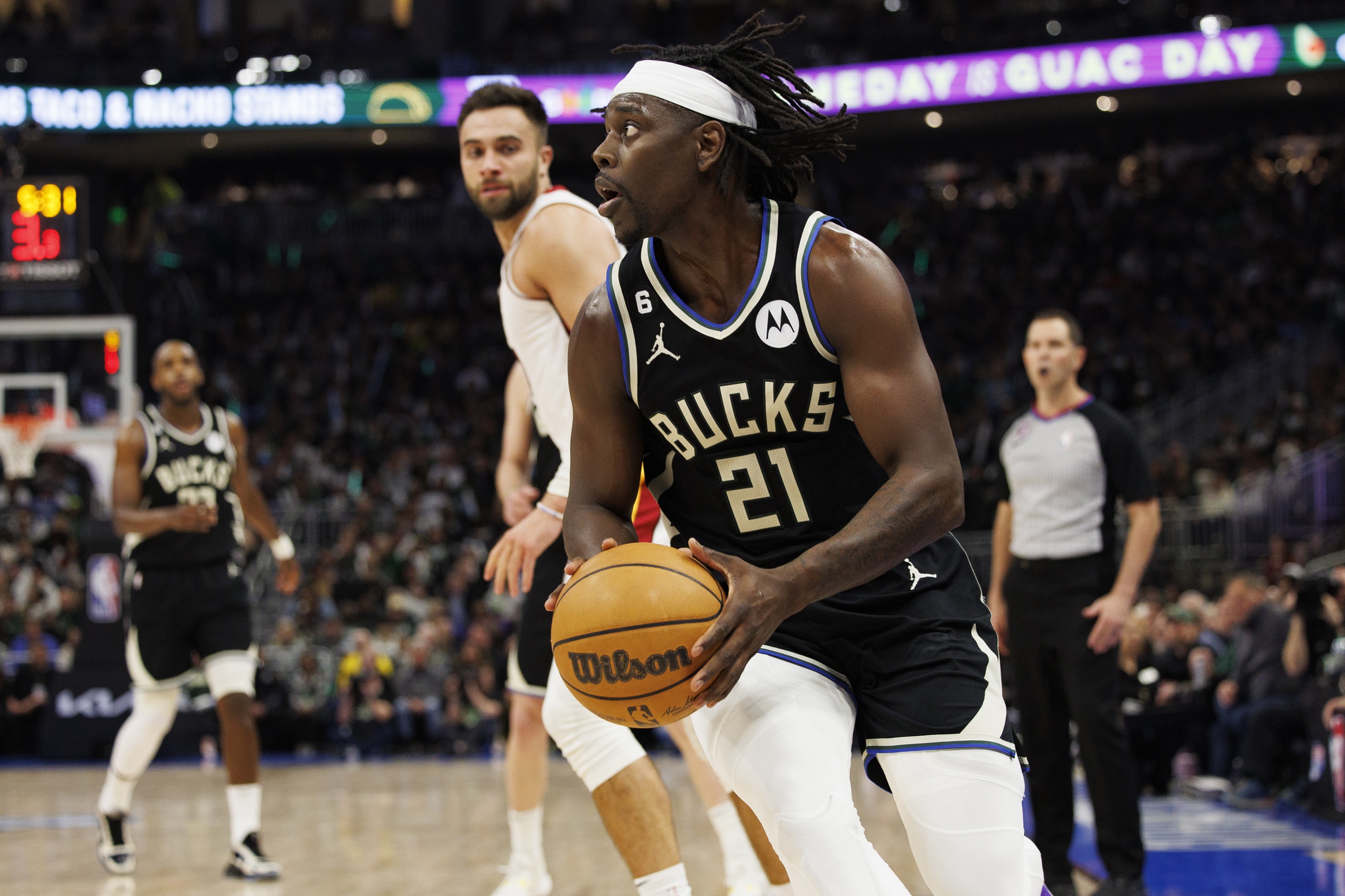 Milwaukee Bucks daily betting predictions Jrue Holiday