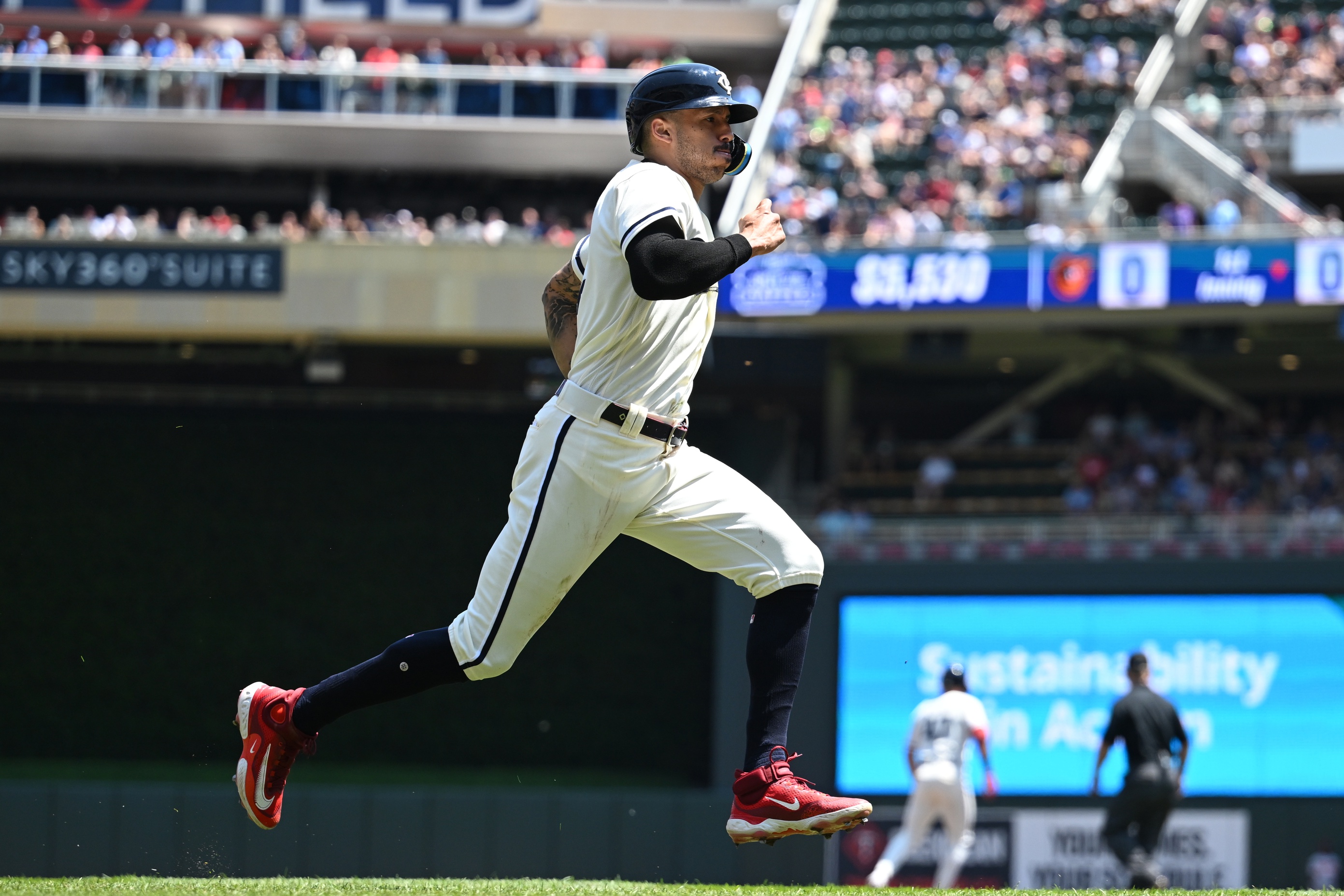 mlb picks Carlos Correa Minnesota Twins predictions best bet odds