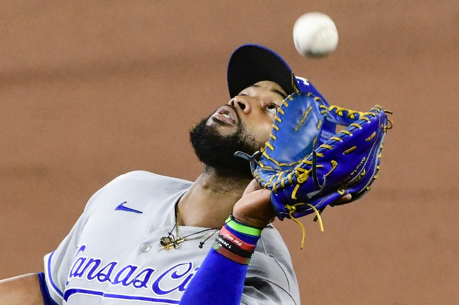 mlb picks Carlos Santana kansas city royals predictions best bet odds