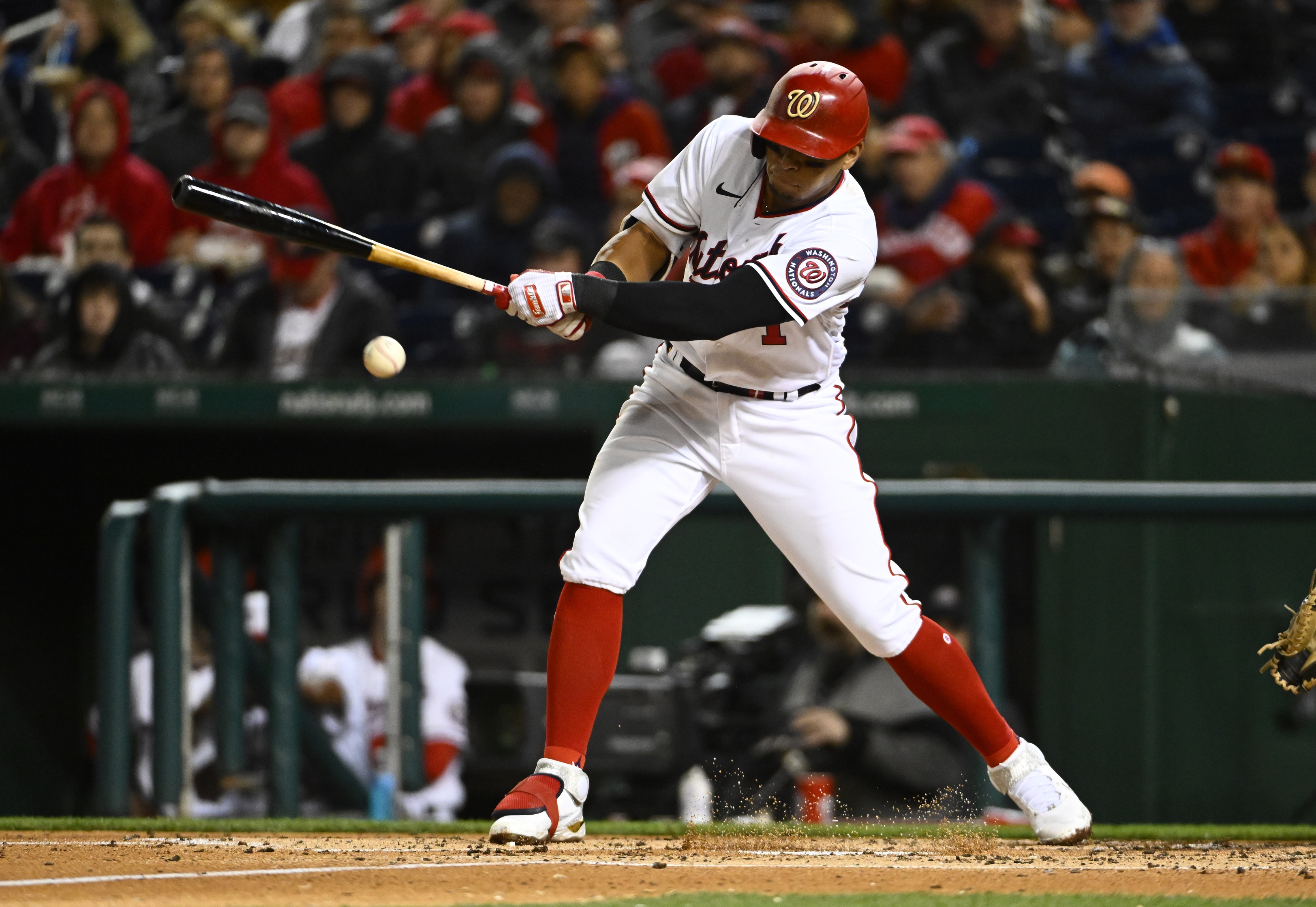 mlb picks Cesar Hernandez Washington Nationals predictions best bet odds