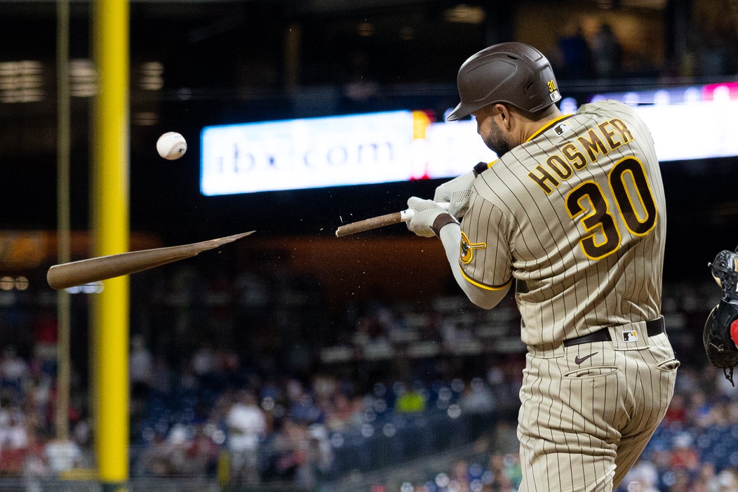 mlb picks Eric Hosmer San Diego Padres predictions best bet odds