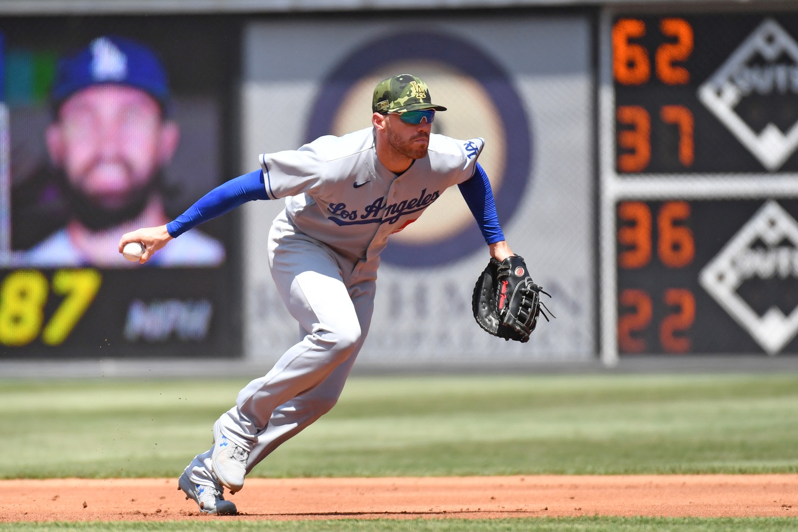 mlb picks Freddie Freeman Los Angeles Dodgers predictions best bet odds