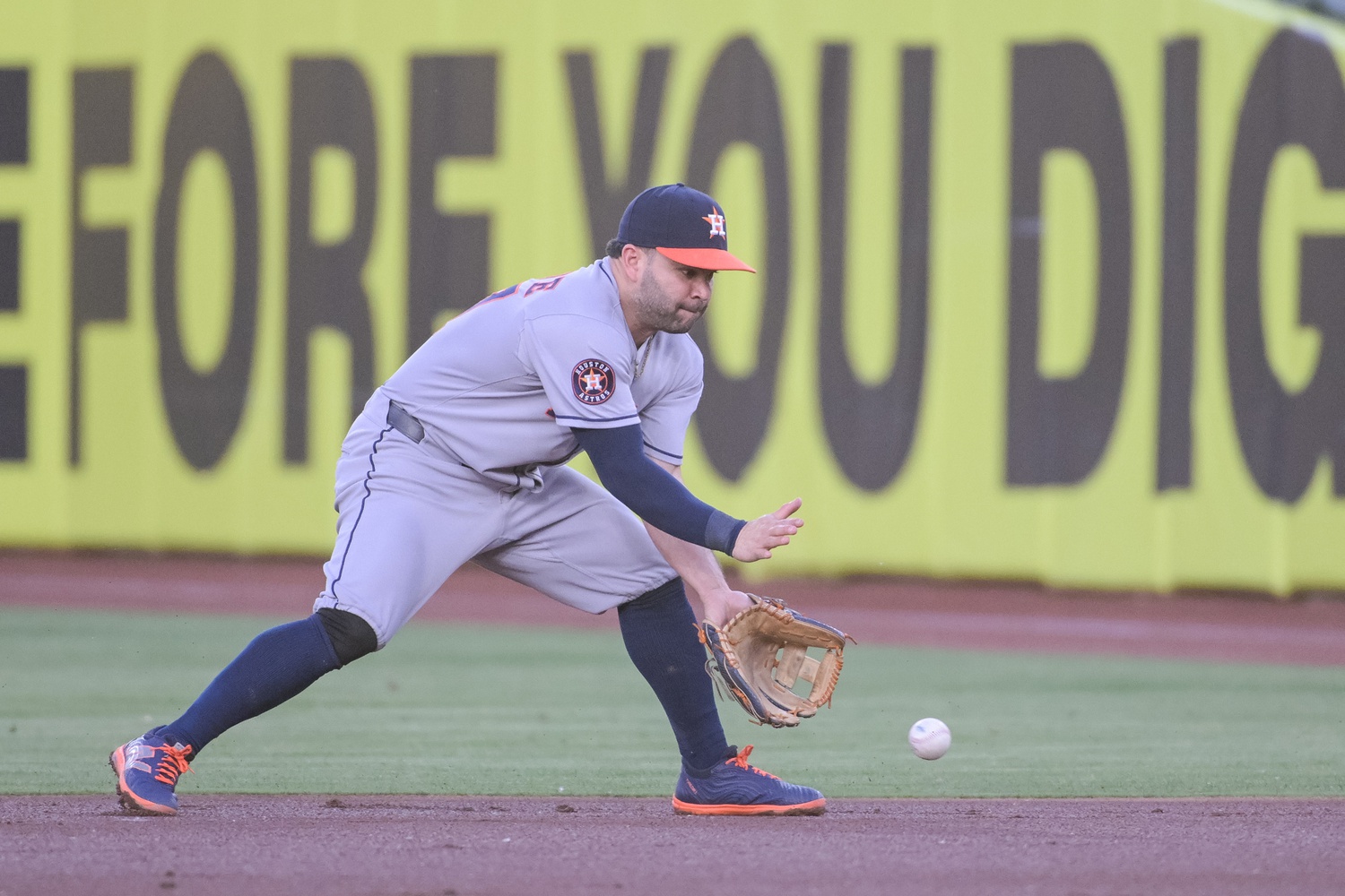Jose Altuve Best MLB Prop Bets Today vs Washington Nationals 7/8/2026