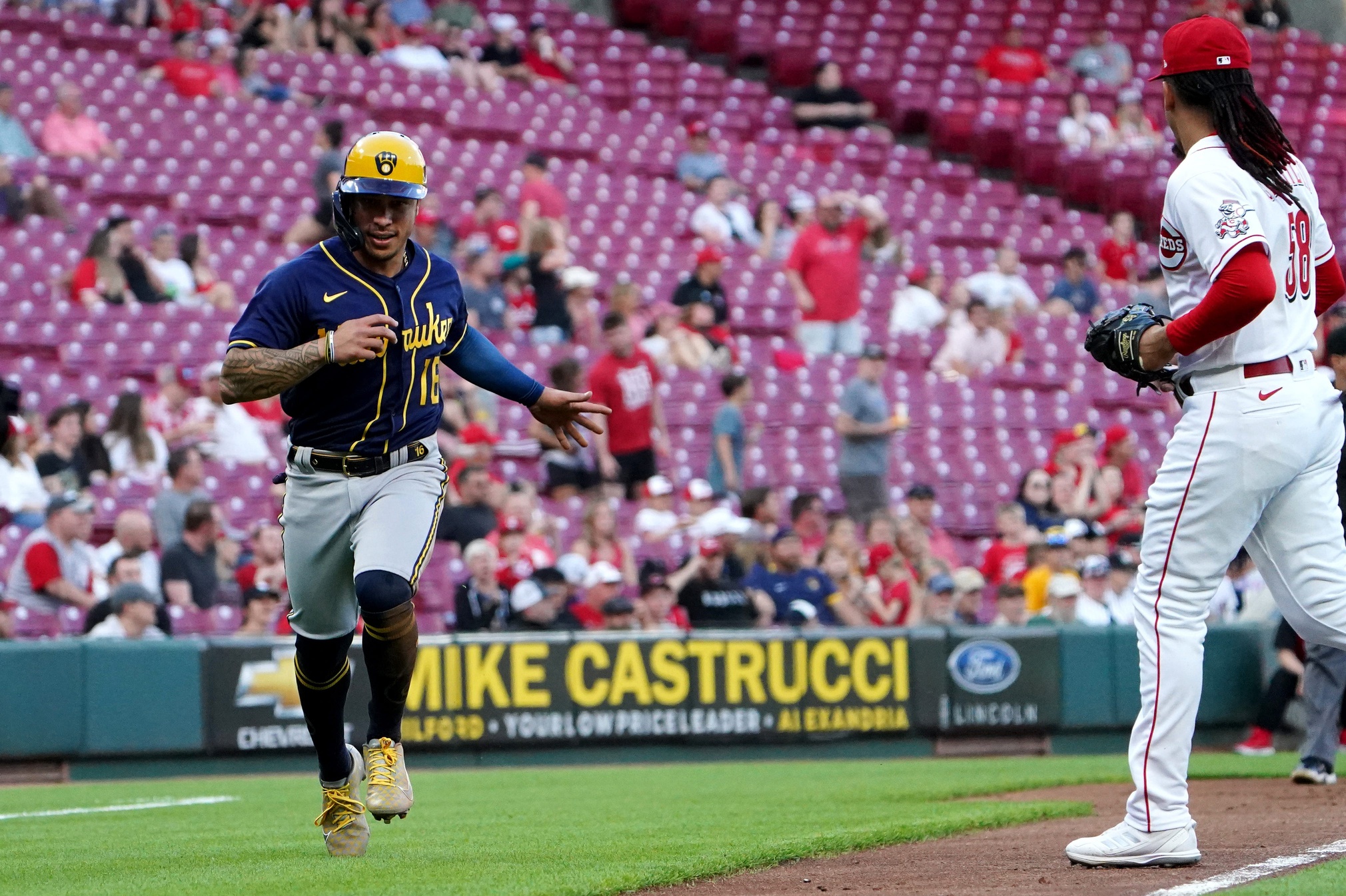 mlb picks Kolten Wong Milwaukee Brewers predictions best bet odds