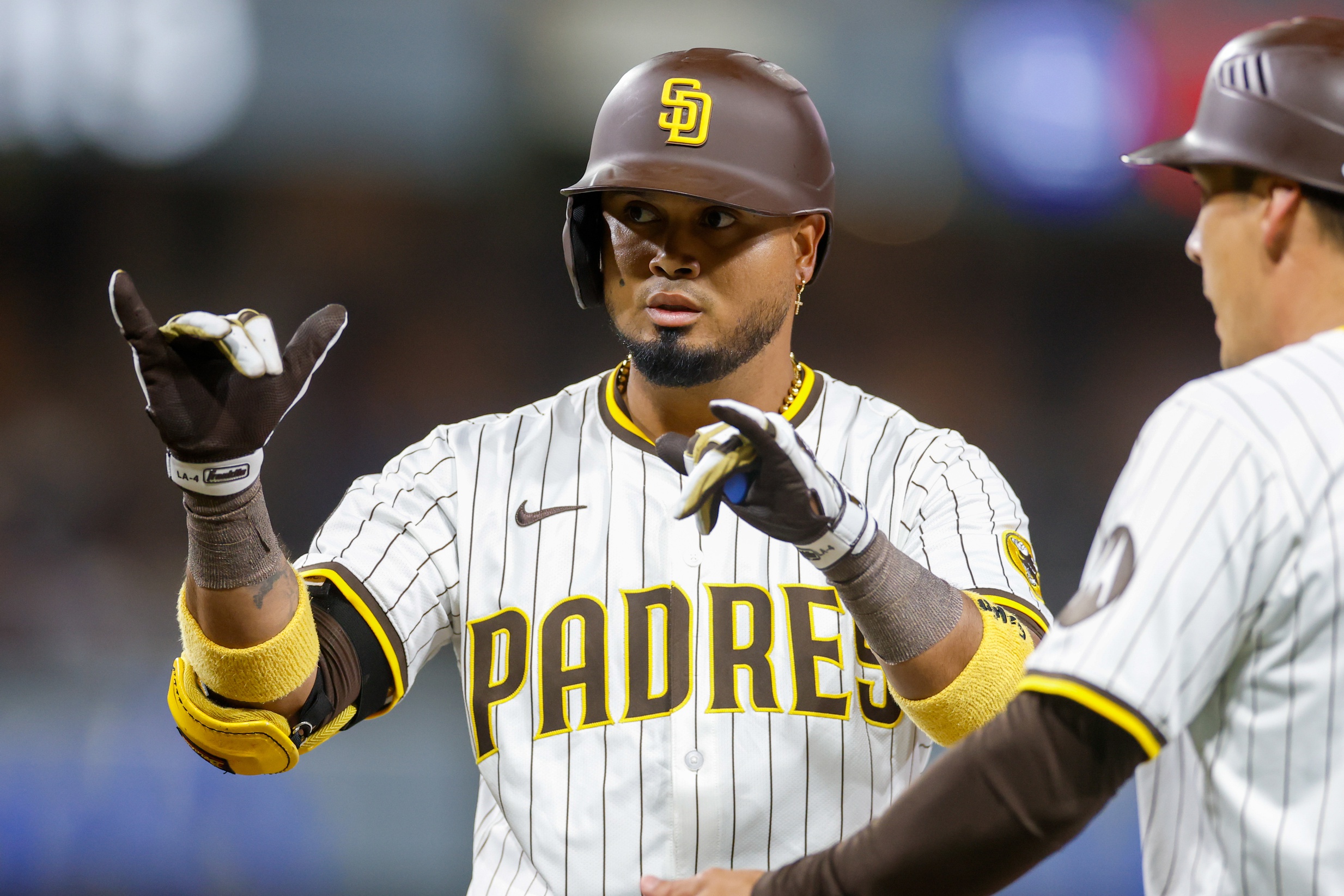 mlb picks Luis Arraez San Diego Padres predictions best bet odds