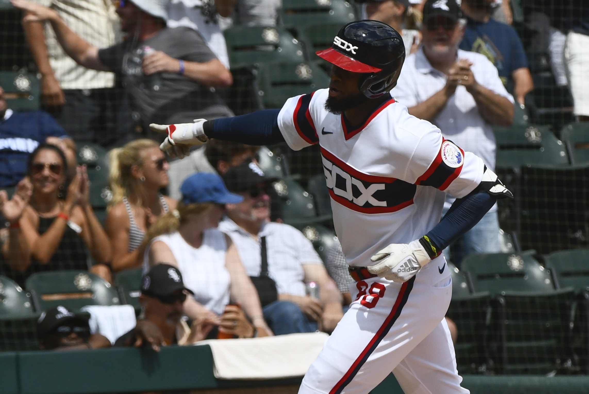 mlb picks Luis Robert chicago white sox predictions best bet odds