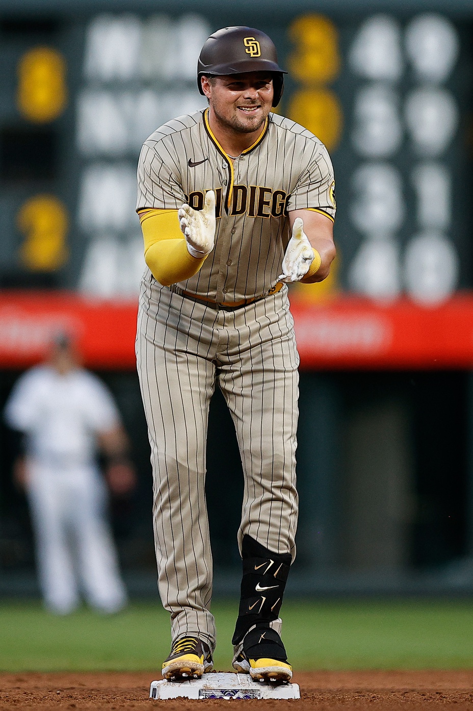mlb picks Luke Voit San Diego Padres predictions best bet odds