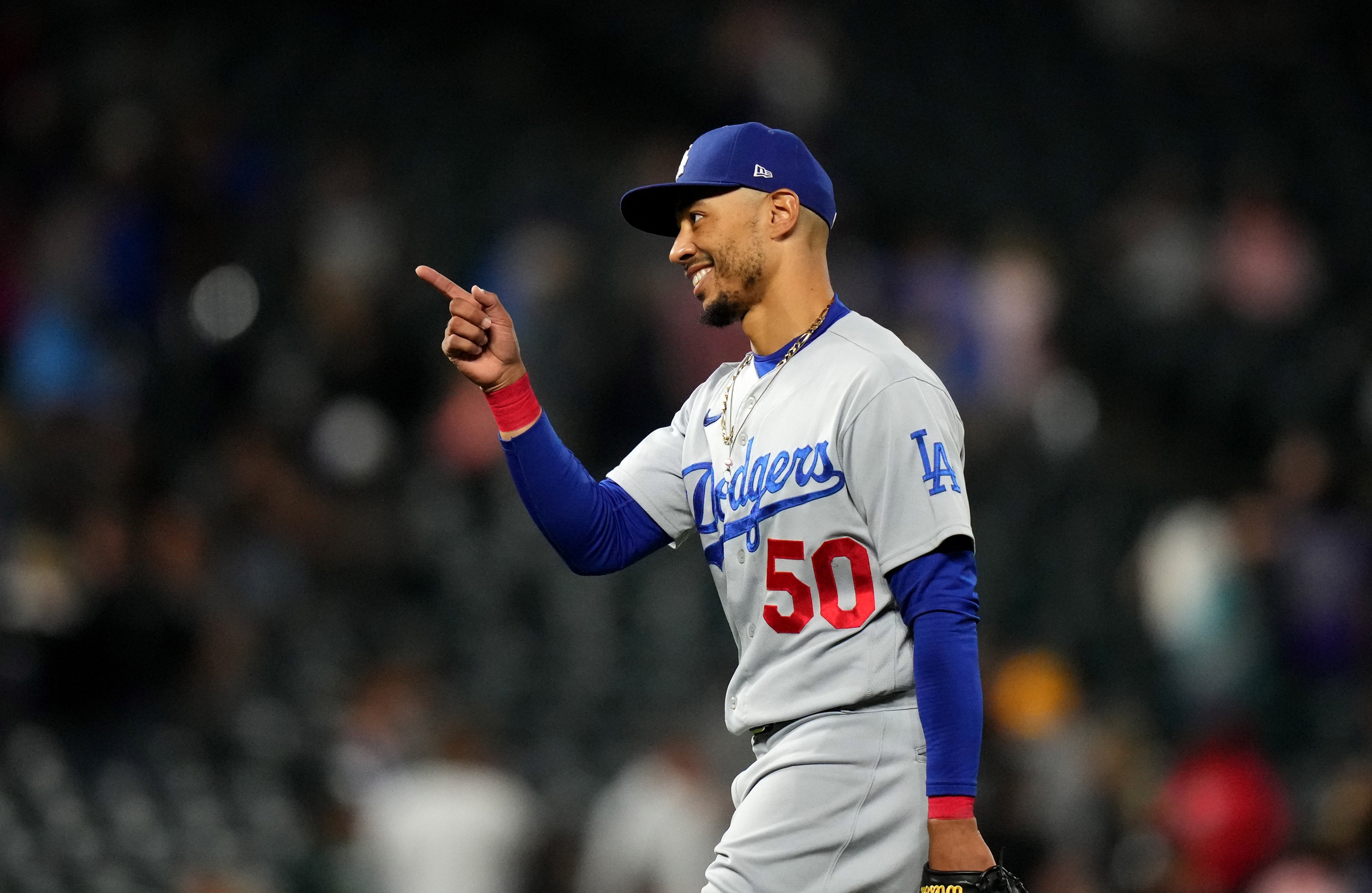 mlb picks Mookie Betts Los Angeles Dodgers predictions best bet odds