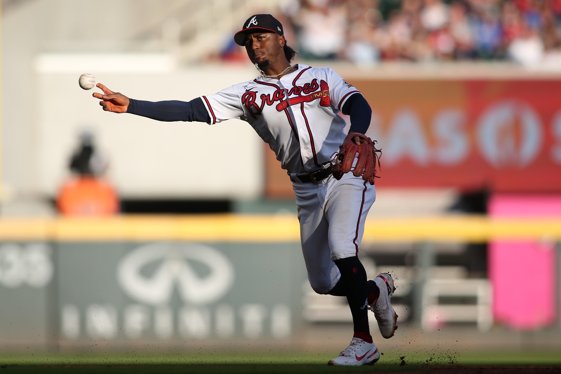 mlb picks Ozzie Albies atlanta braves predictions best bet odds