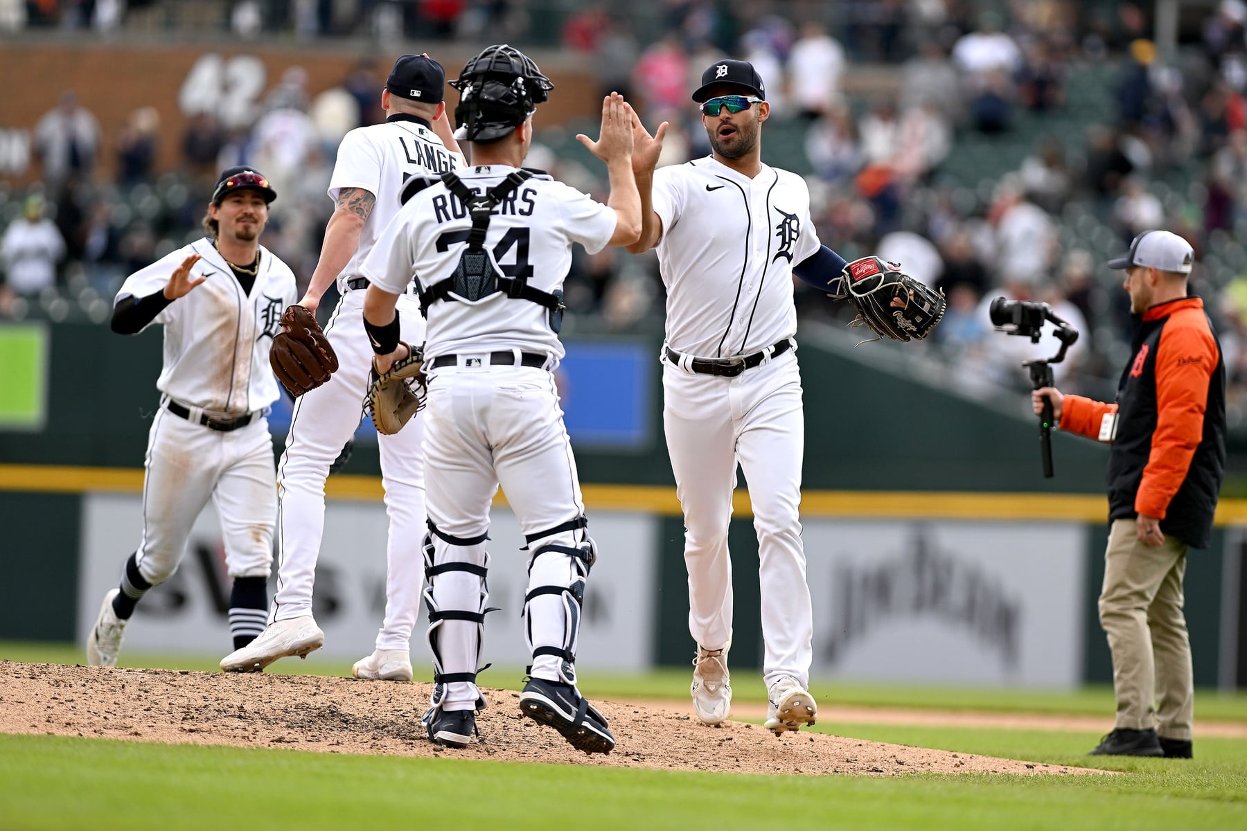 Detroit Tigers vs Los Angeles Angels Prediction, 7/18/2026 MLB Picks, Best Bets & Odds