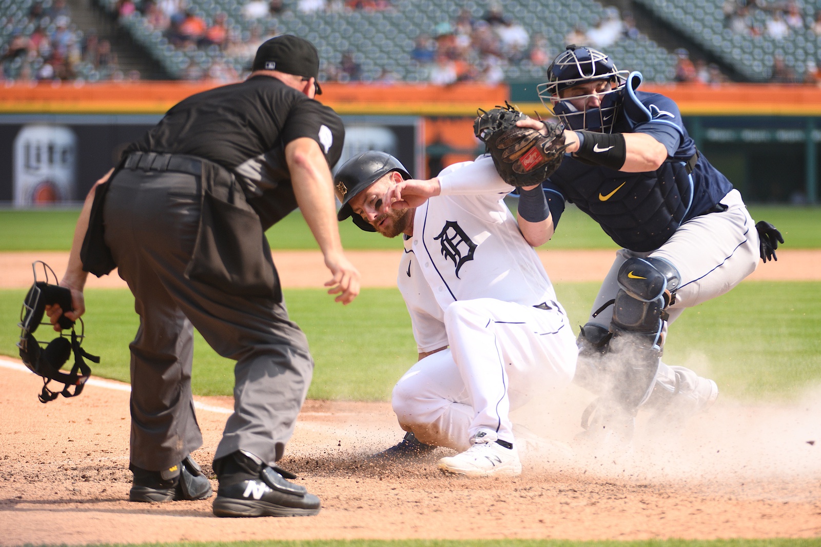 mlb picks Robbie Grossman detroit tigers predictions best bet odds