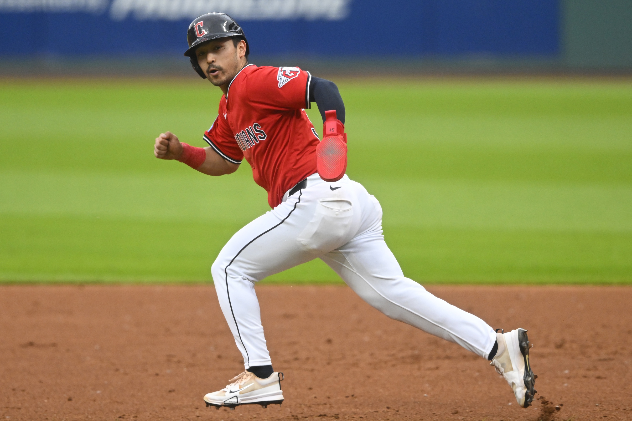 mlb picks Steven Kwan Cleveland Guardians predictions best bet odds