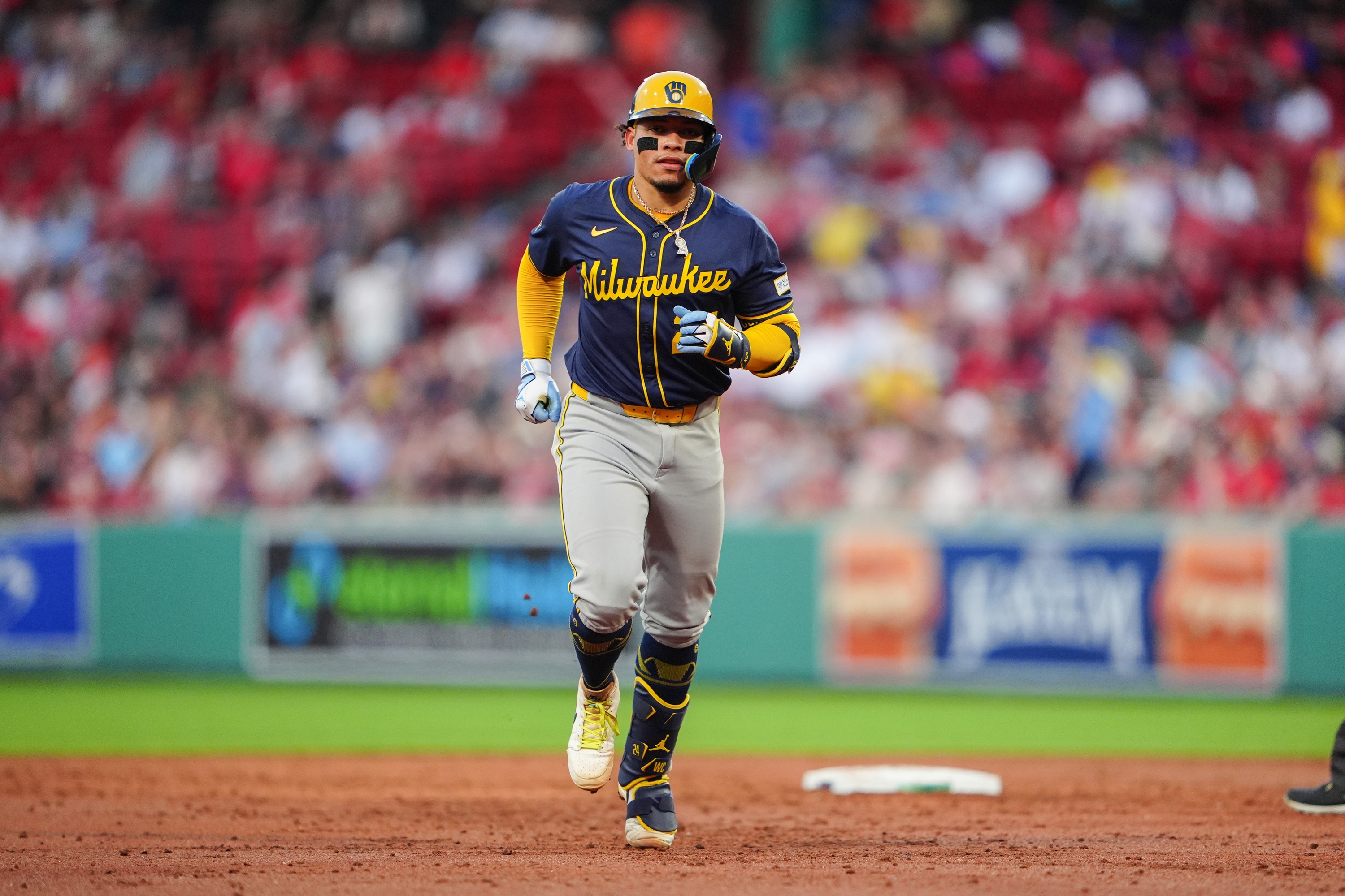 mlb picks William Contreras Milwaukee Brewers predictions best bet odds