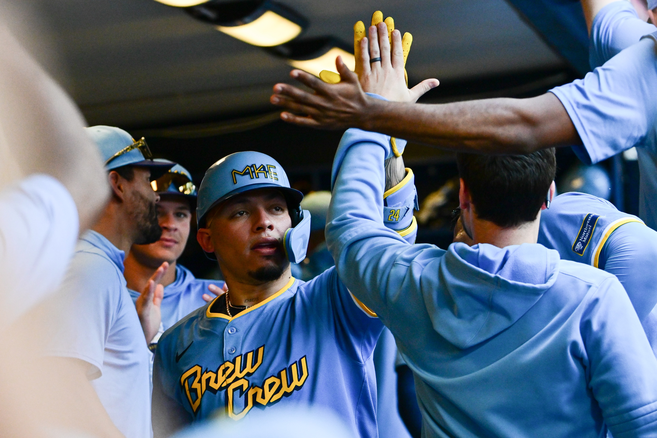 mlb picks William Contreras Milwaukee Brewers predictions best bet odds