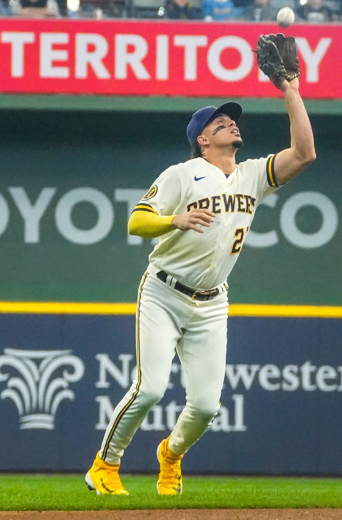 mlb picks Willy Adames Milwaukee Brewers predictions best bet odds