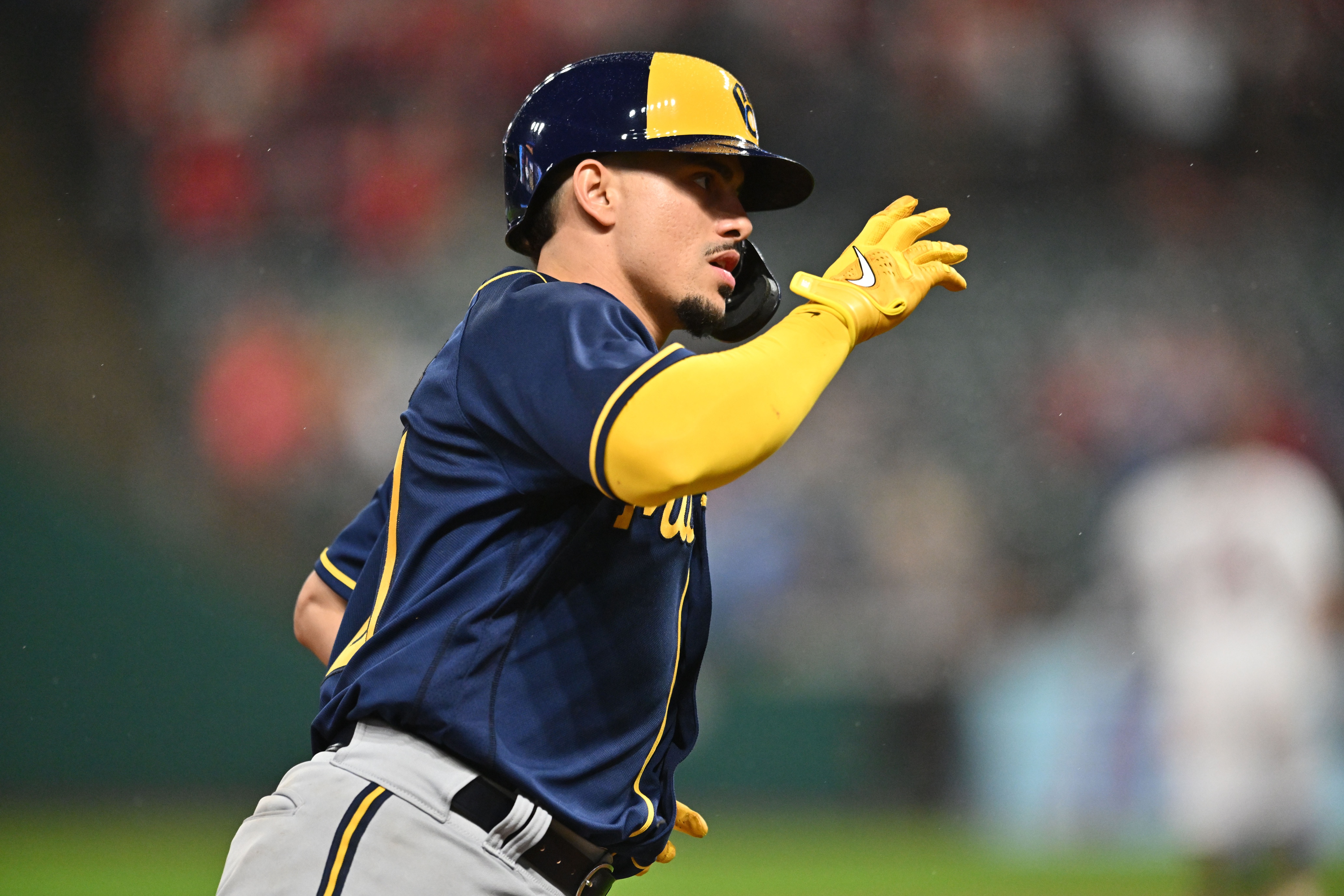 mlb picks Willy Adames Milwaukee Brewers predictions best bet odds