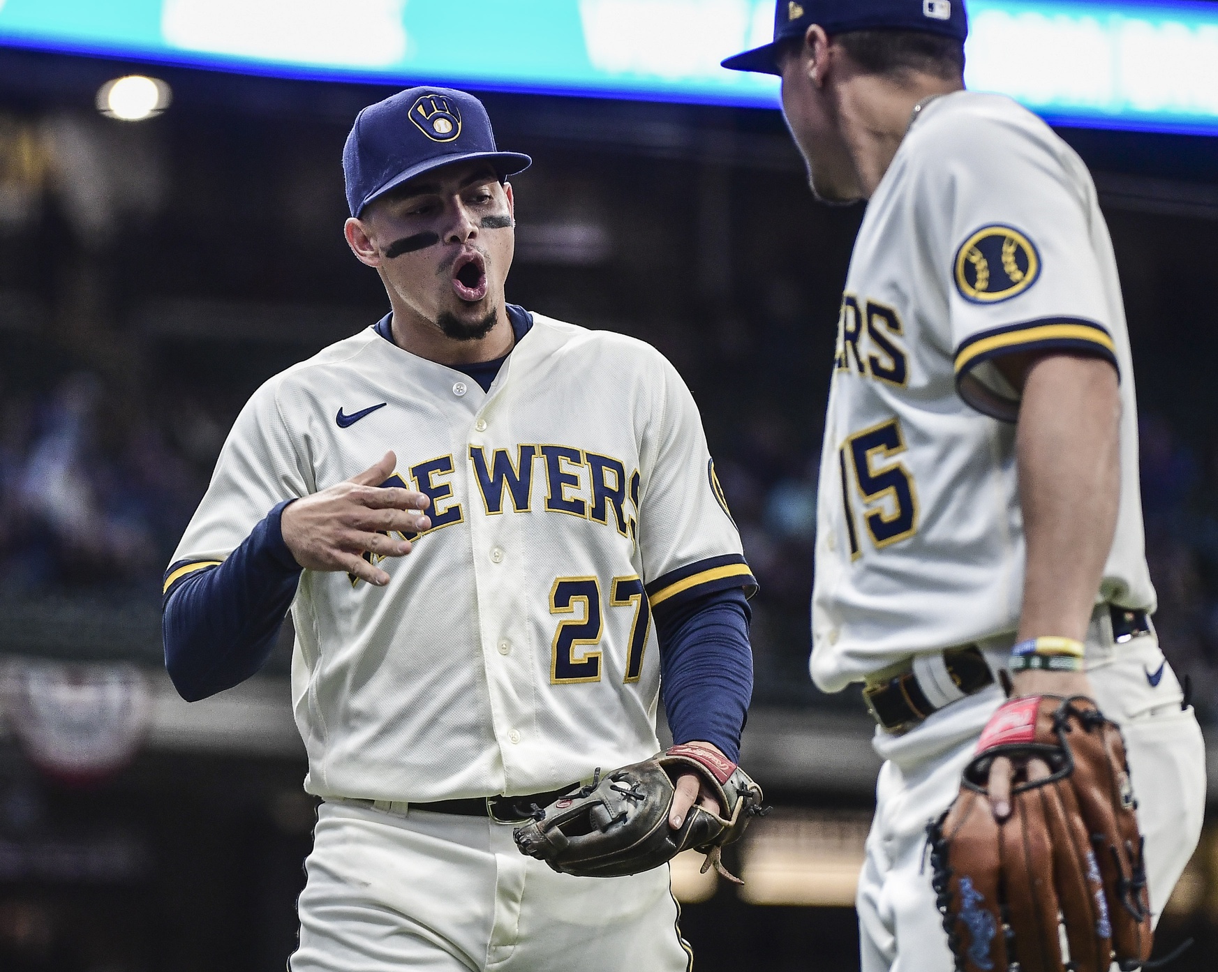 mlb picks Willy Adames Milwaukee Brewers predictions best bet odds