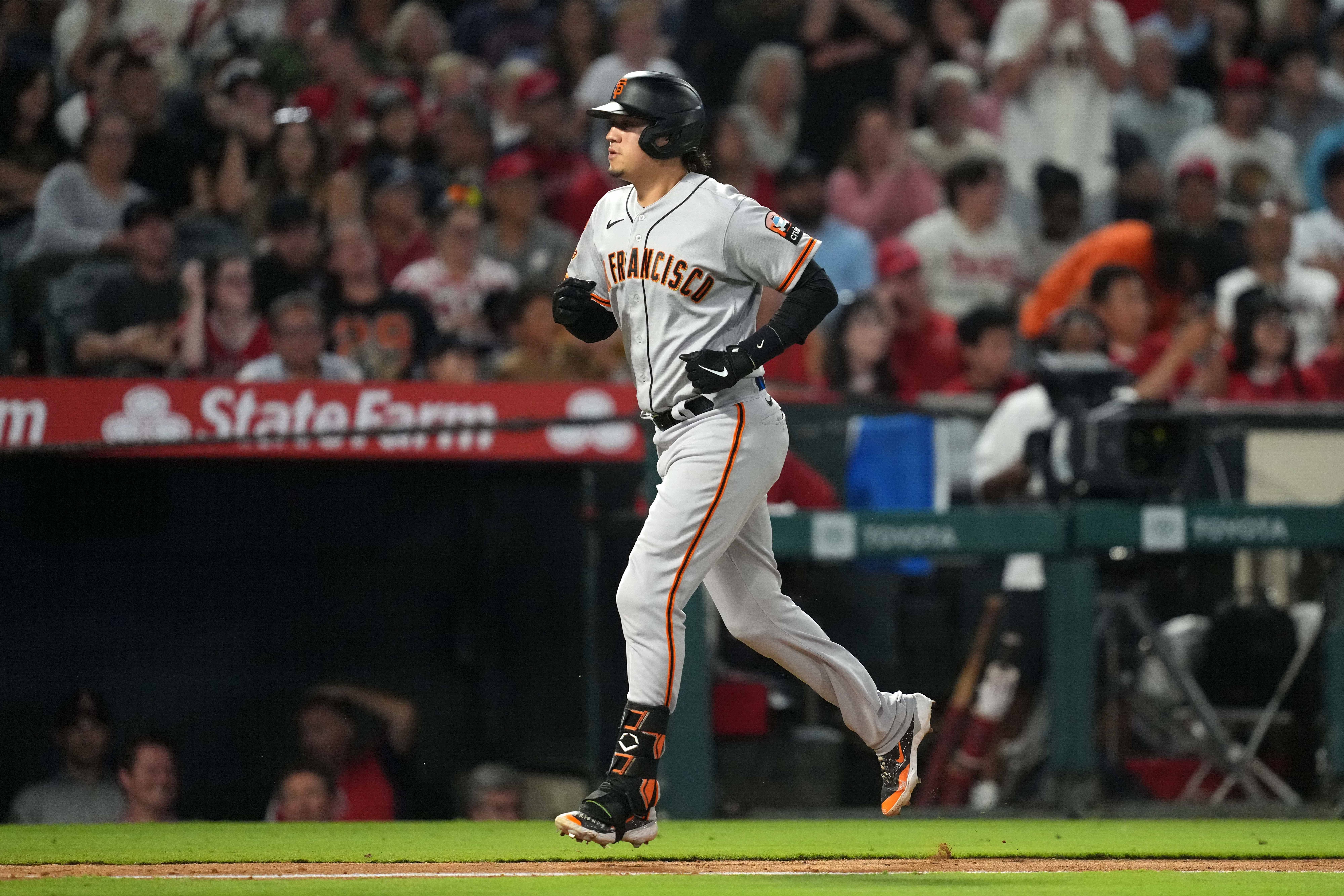Wilmer Flores Preview, Player Props: Giants vs. Dodgers