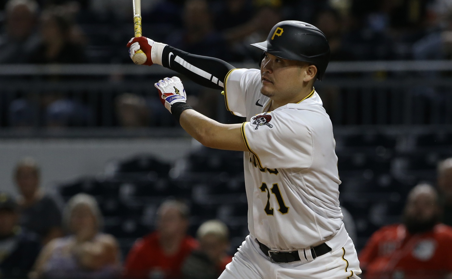 mlb picks Yoshi Tsutsugo pittsburgh pirates predictions best bet odds