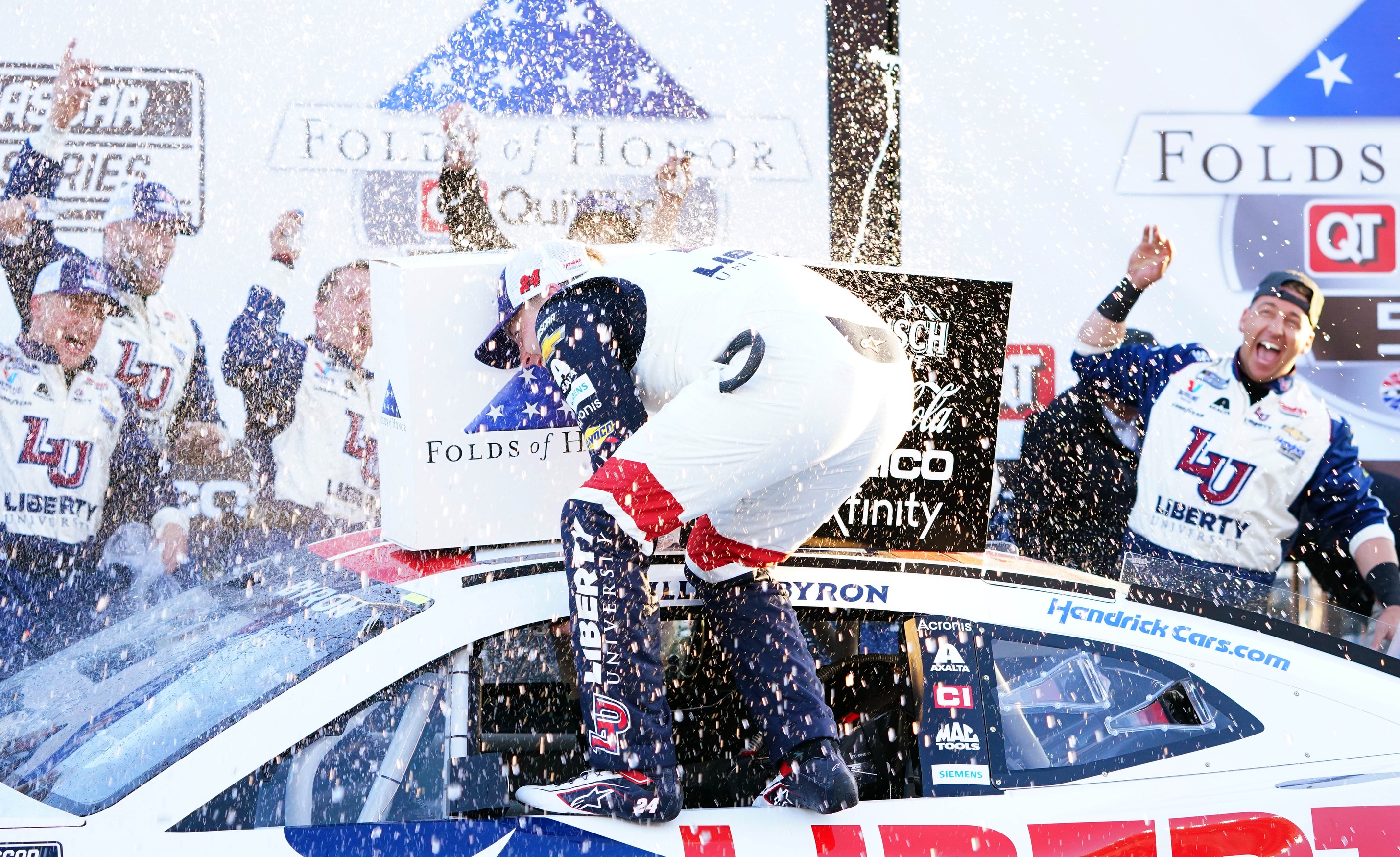 nascar picks William Byron predictions best bet odds