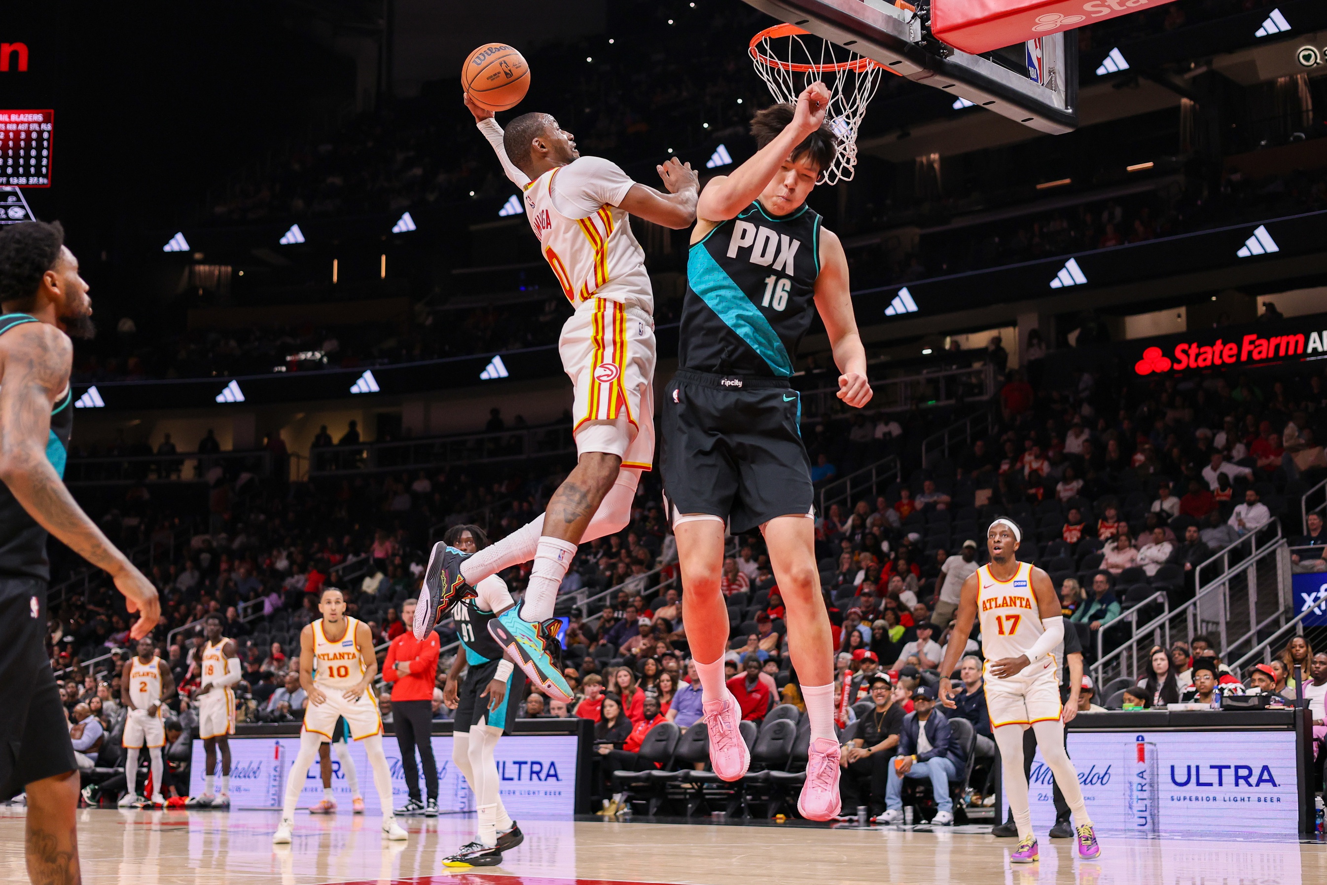 NBA betting Atlanta Hawks season long handicapping vs Dallas Mavericks Jonathan Kuminga