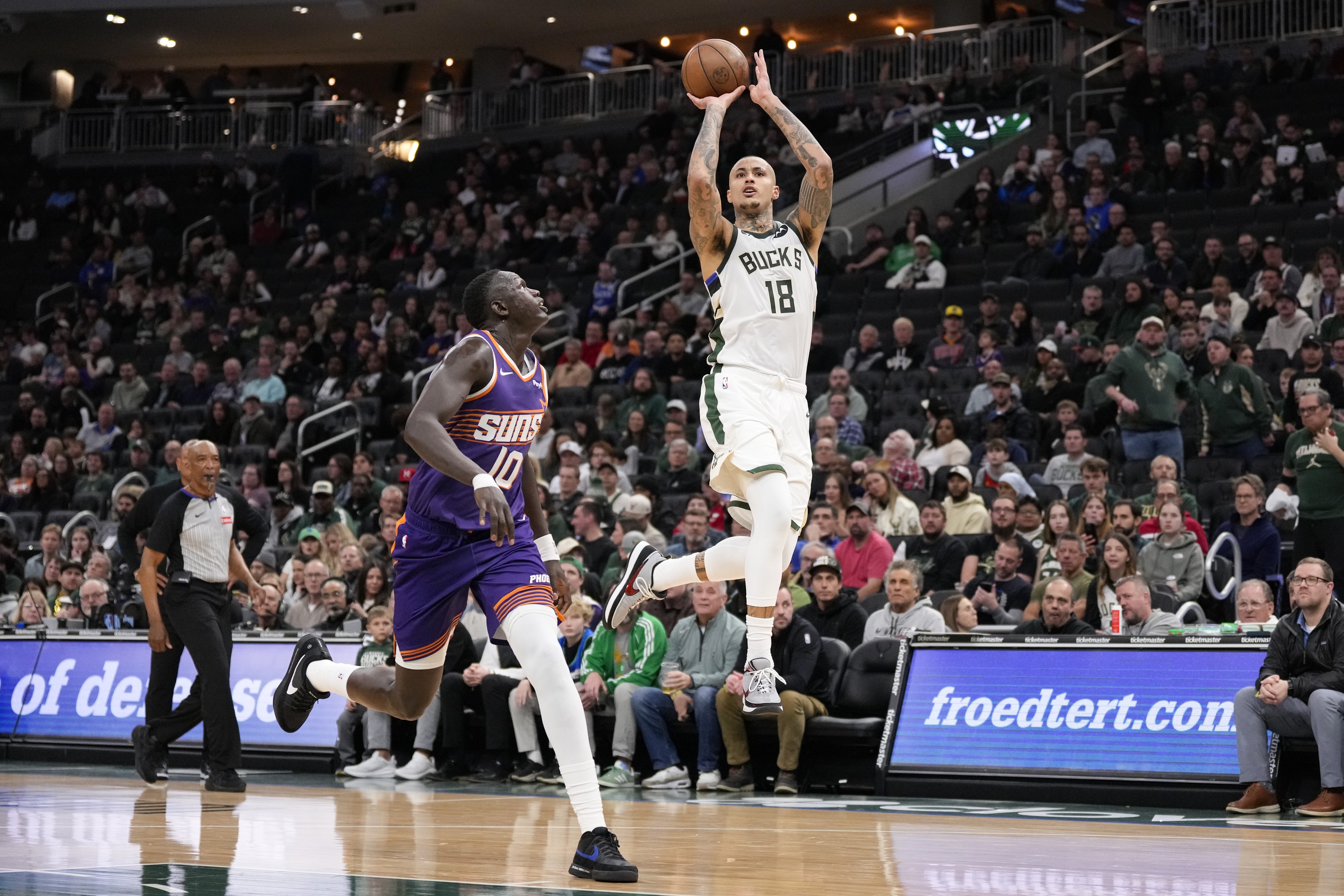 nba picks Kyle Kuzma Milwaukee Bucks predictions best bet odds