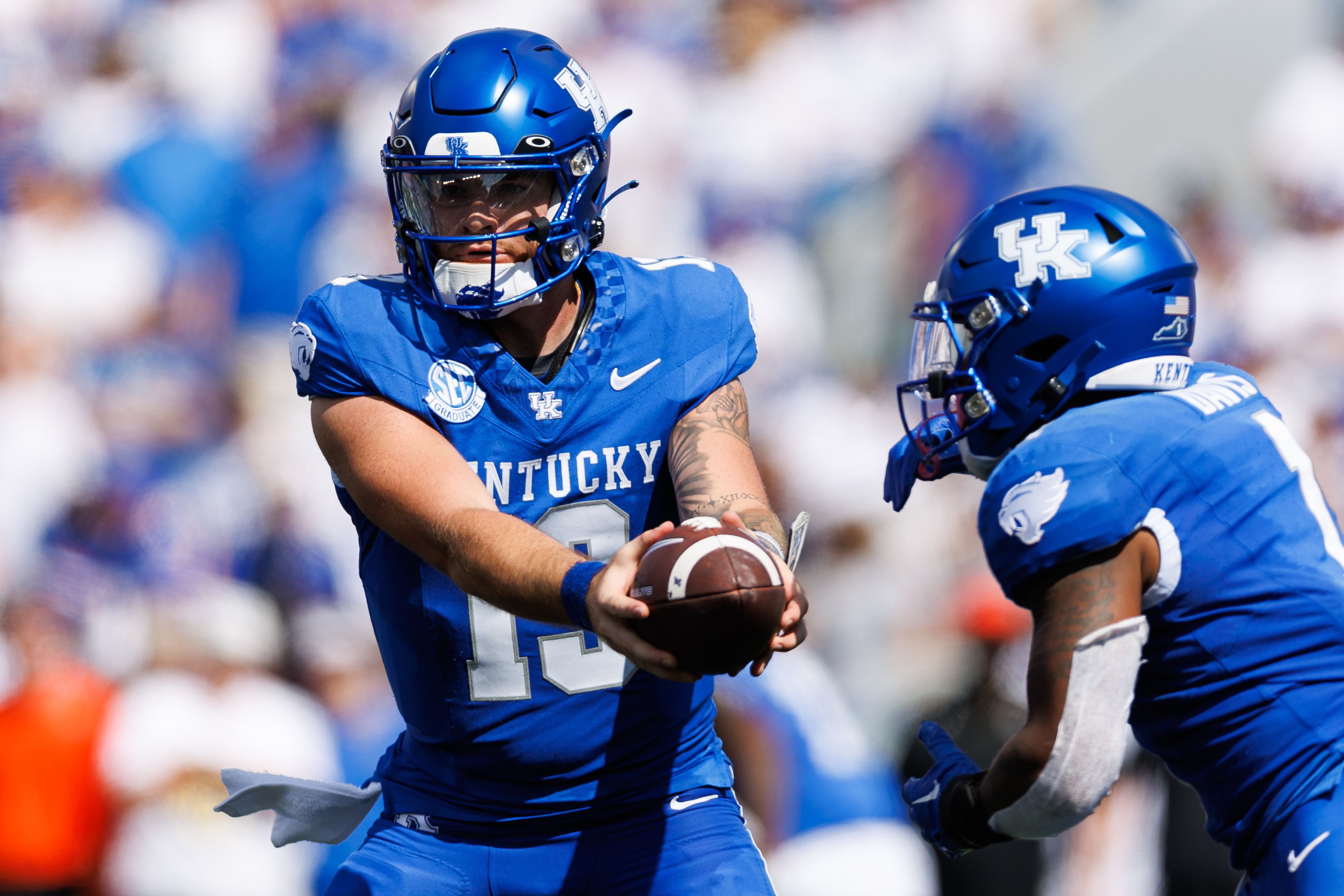 NCAA football picks fading the Top 25 Week 6 Devin Leary Kentucky Wildcats