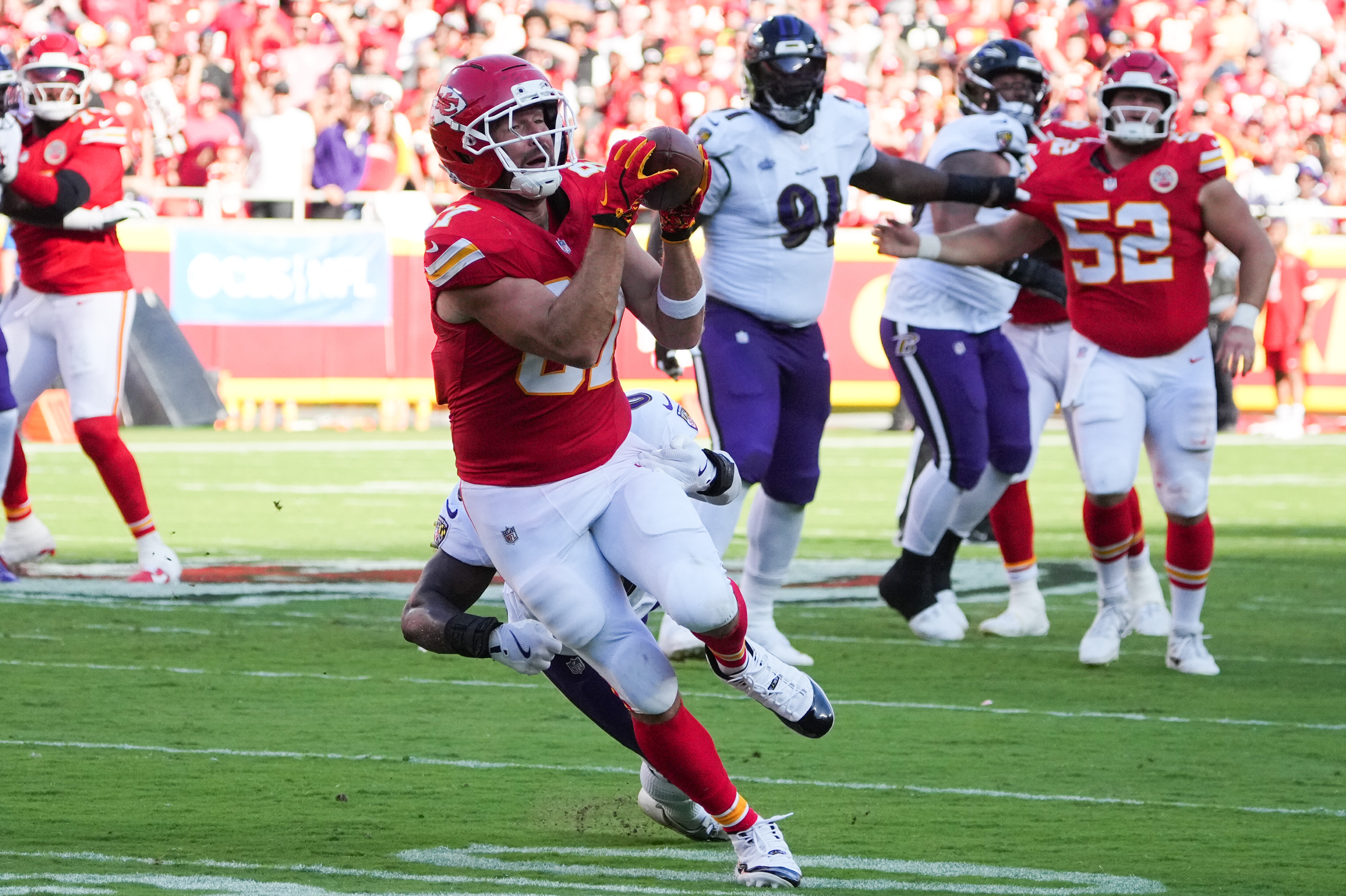 NFL betting predictions Week 5 opening line report Travis Kelce Kansas City Chiefs