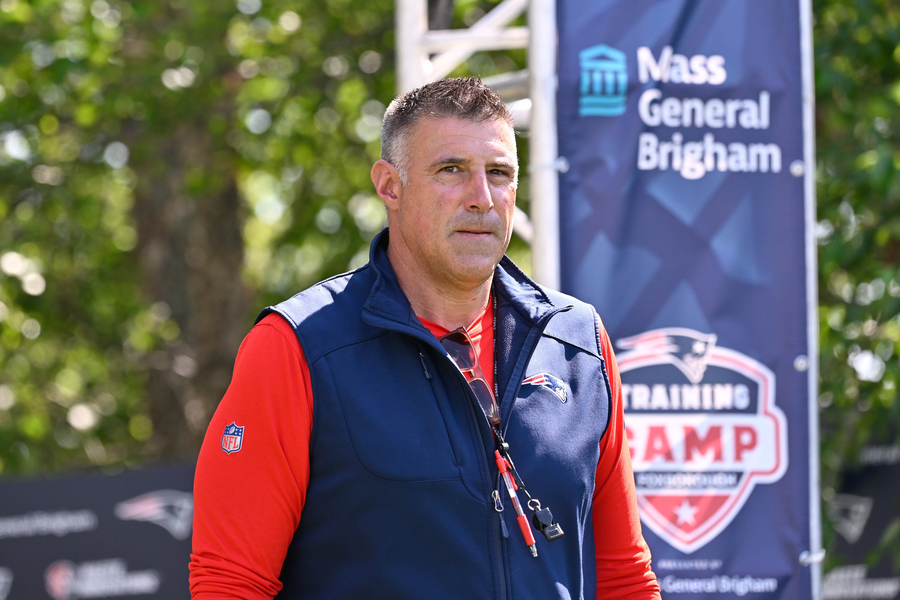NFL Coach of the Year odds and predictions Mike Vrabel New England Patriots