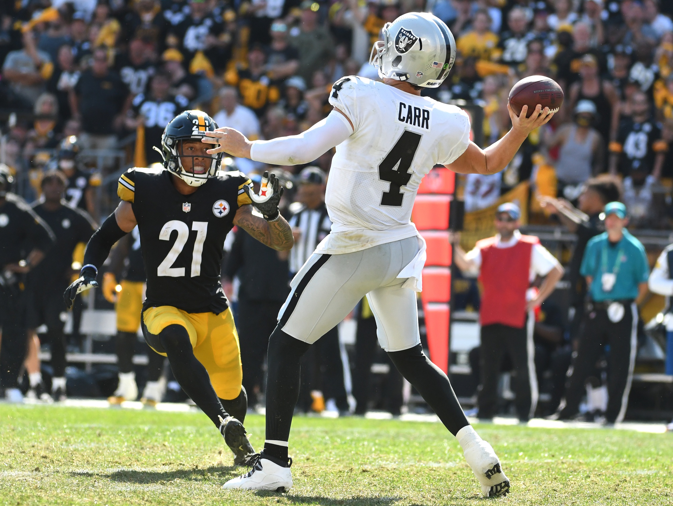 NFL confidence pool picks Week 3 Derek Carr Las Vegas Raiders