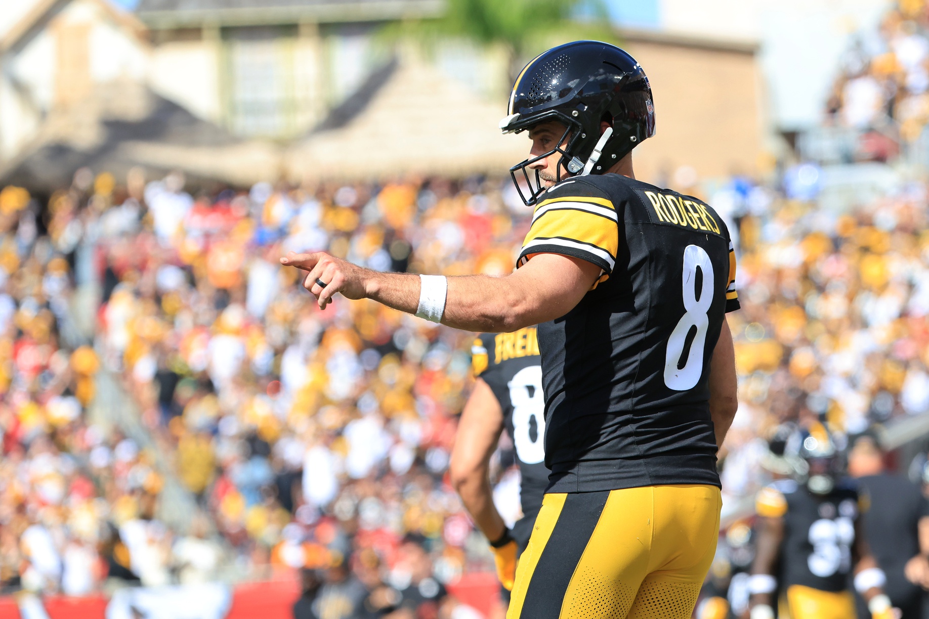 nfl picks Aaron Rodgers Pittsburgh Steelers predictions best bet odds