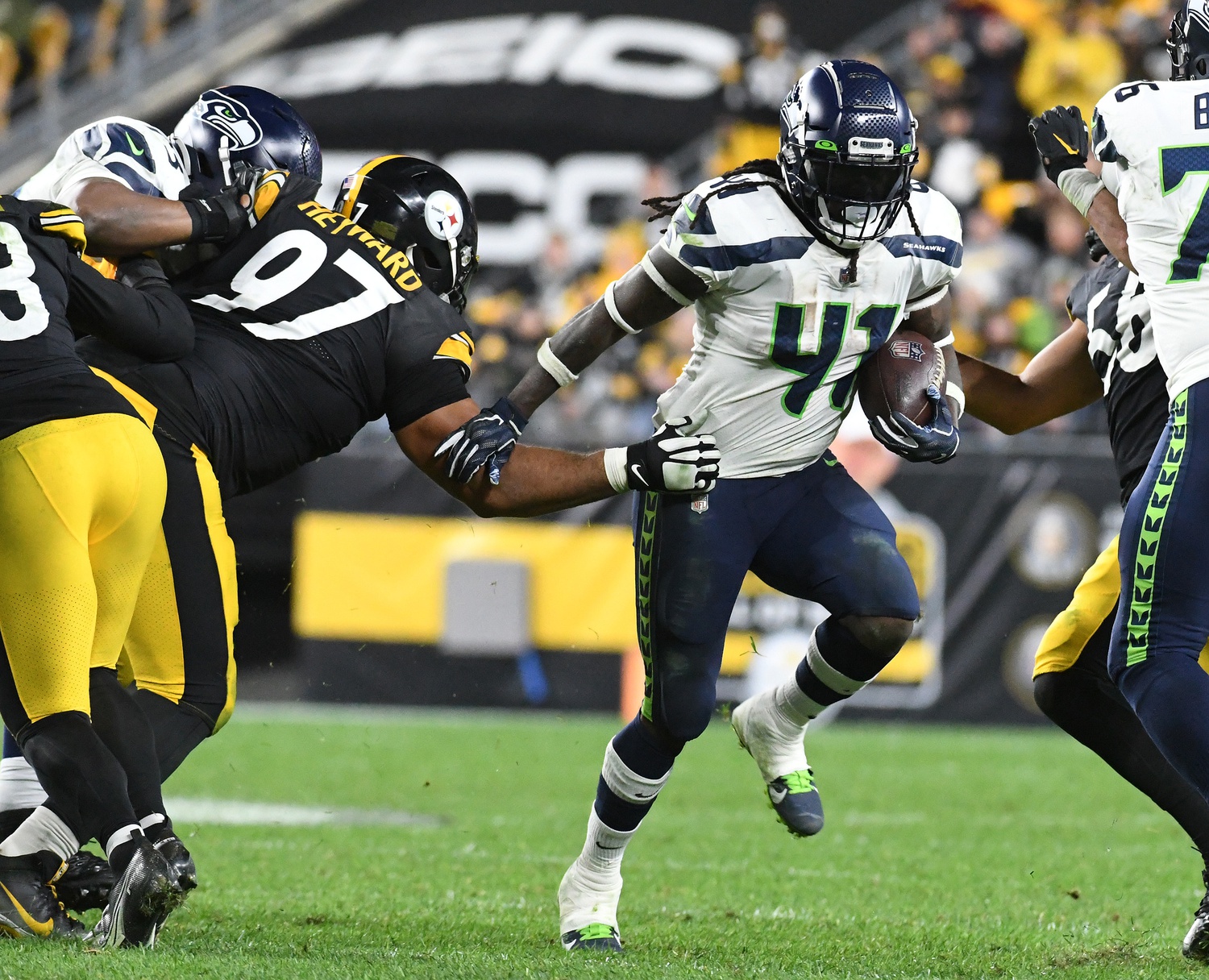 nfl picks Alex Collins seattle seahawks predictions best bet odds