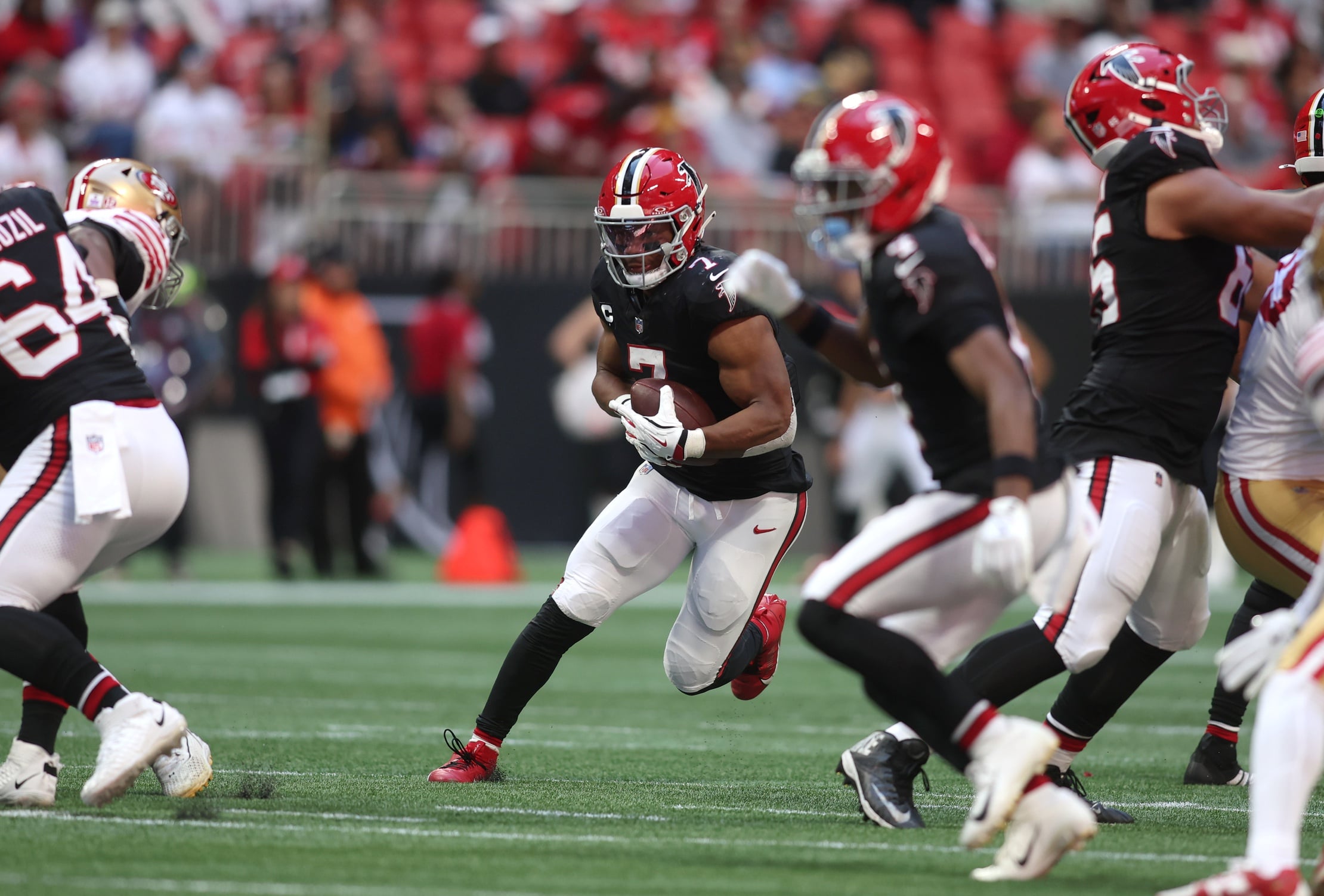 Atlanta Falcons vs Tampa Bay Buccaneers Prediction, 11/1/2026 NFL Picks, Best Bets & Odds Week 8