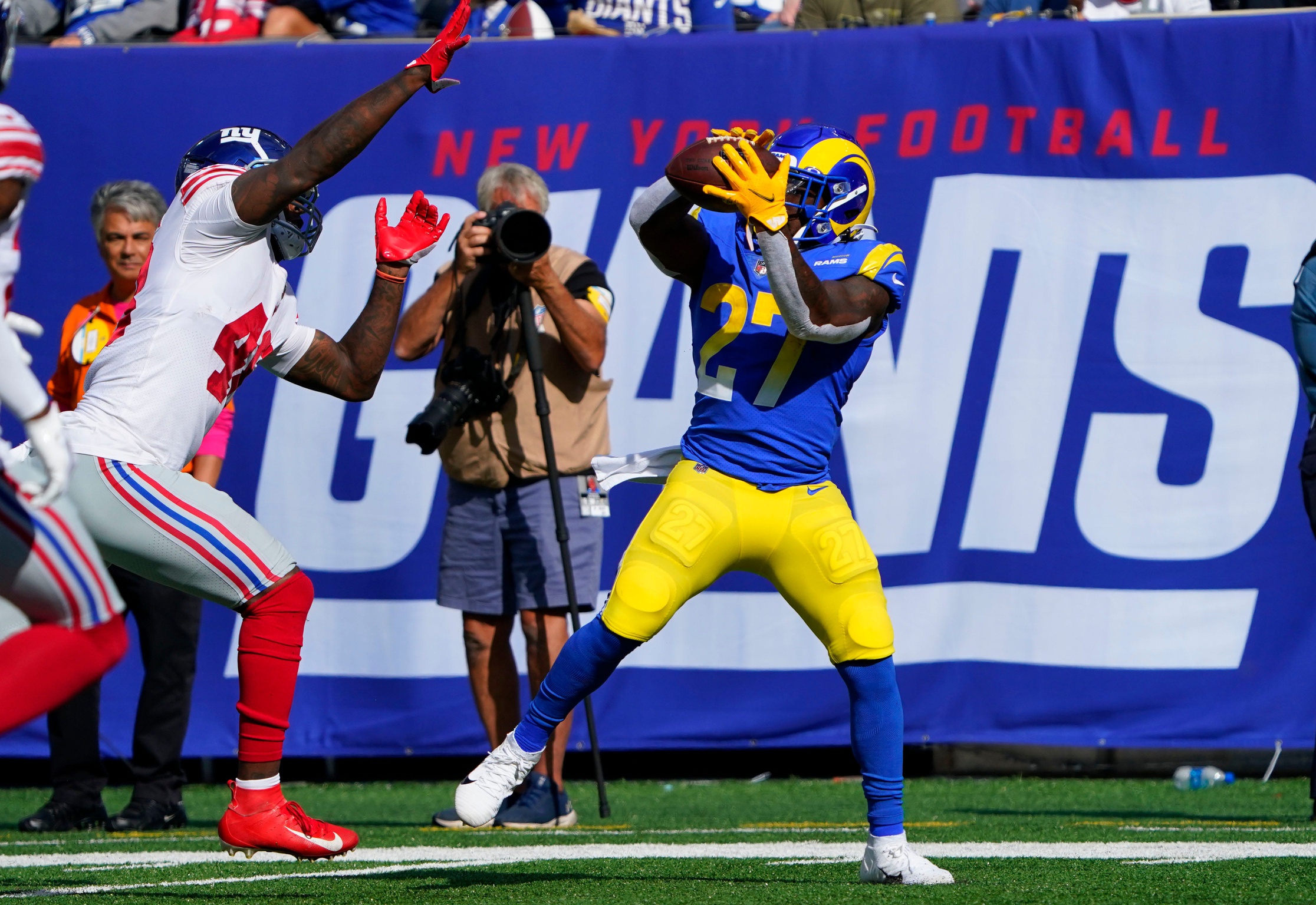 nfl picks Darrell Henderson los angeles rams predictions best bet odds