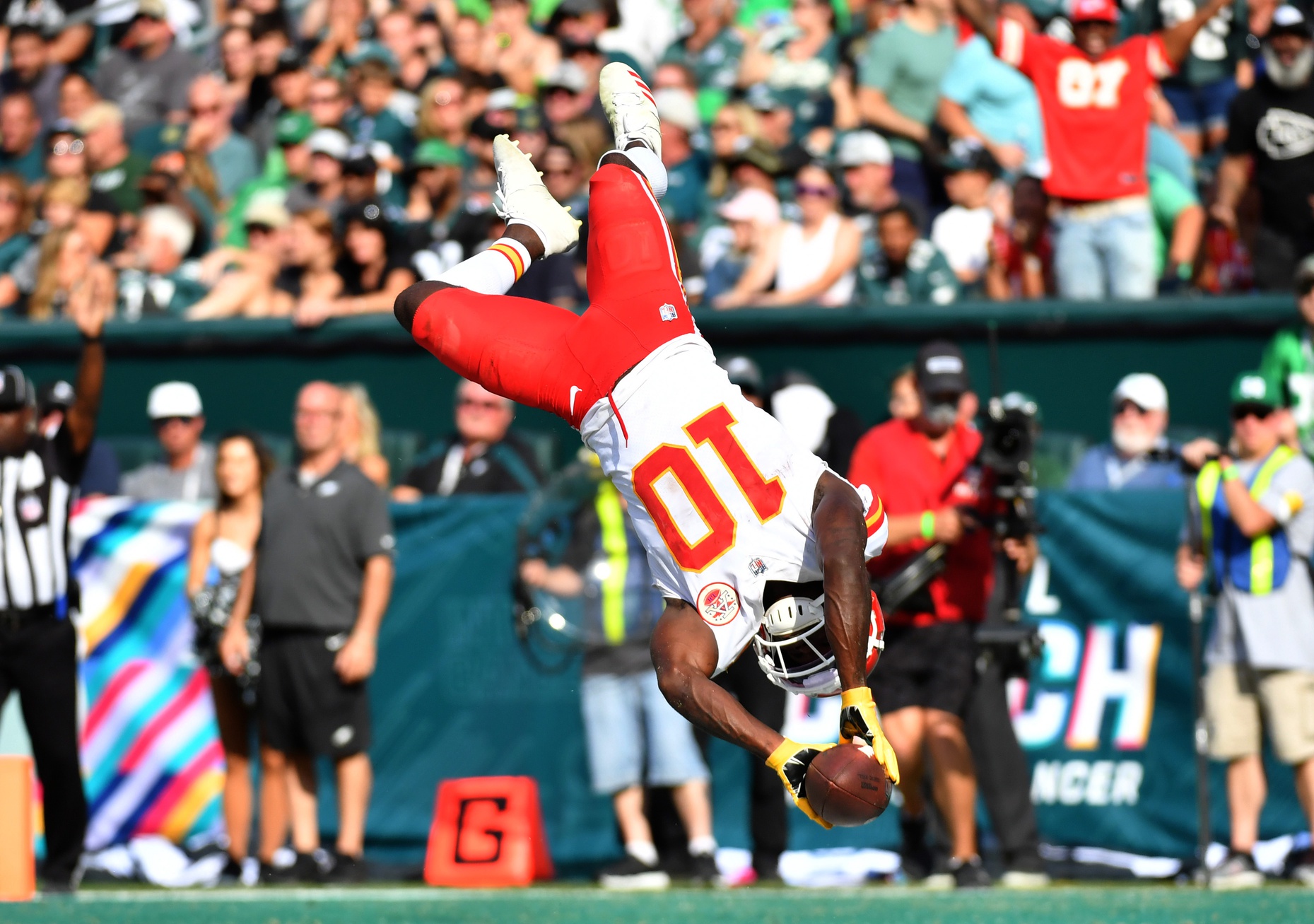 nfl picks Tyreek Hill kansas city chiefs predictions best bet odds