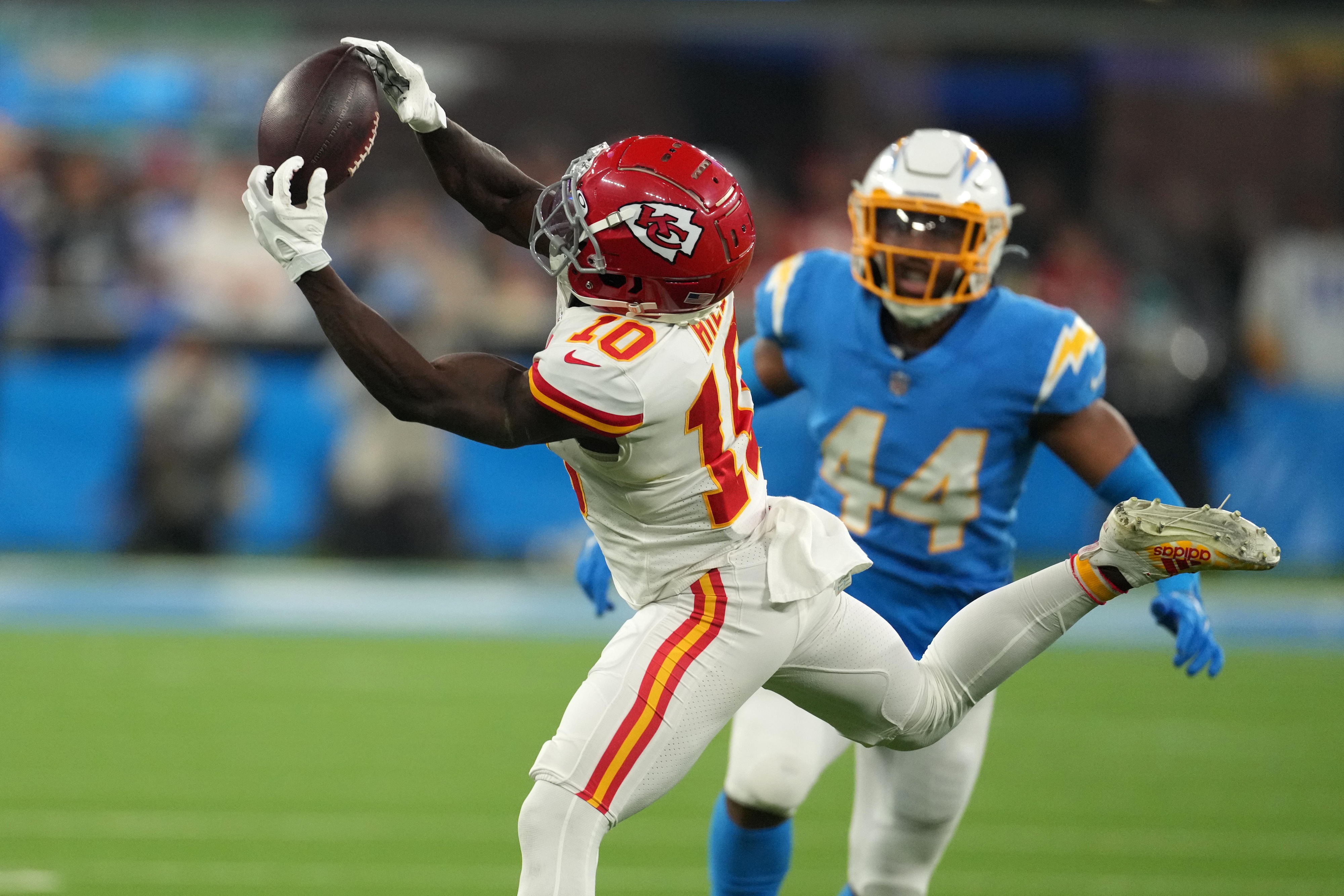 nfl picks Tyreek Hill kansas city chiefs predictions best bet odds