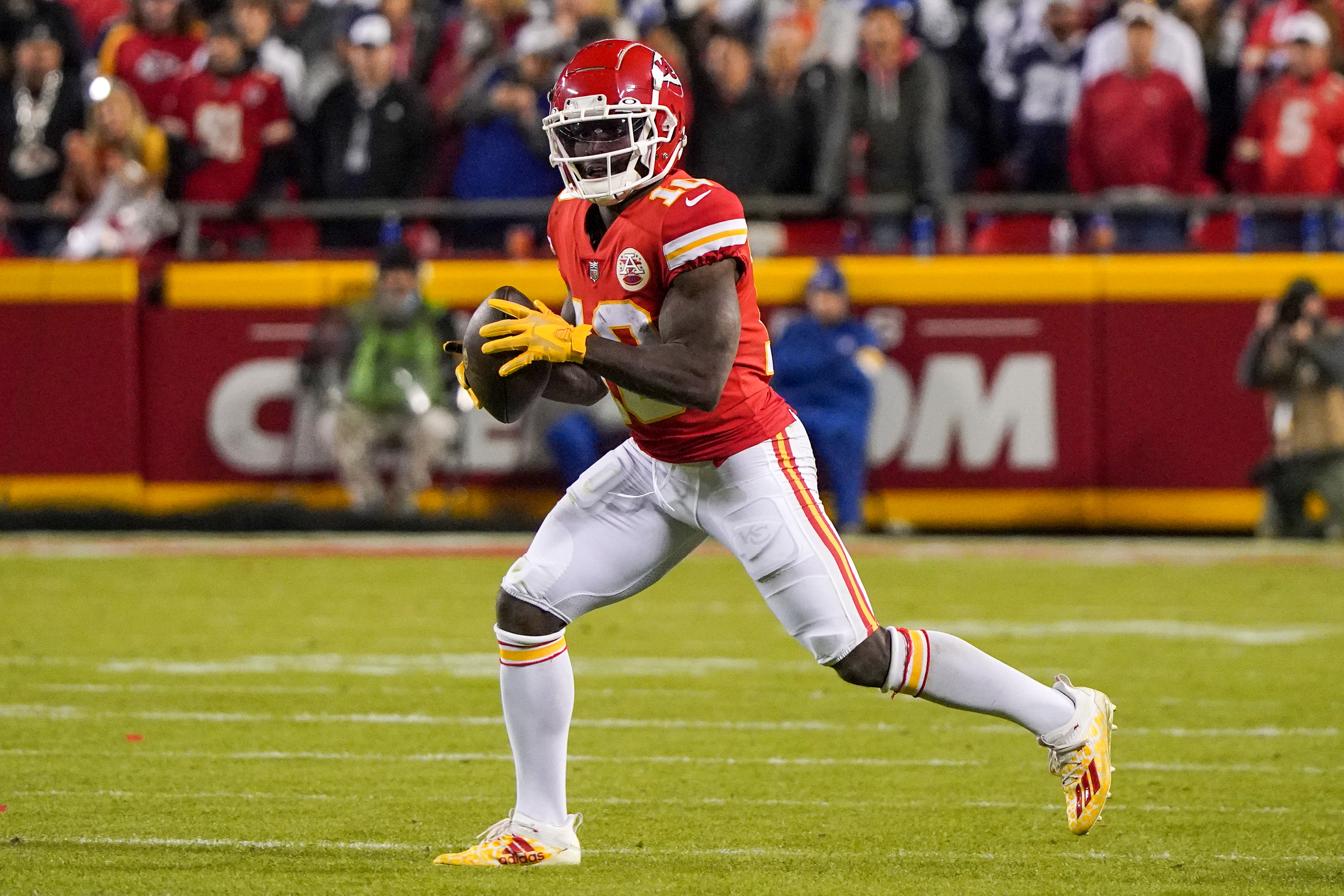 NFL predictions Tyreek Hill Kansas City Chiefs Week 13 opening line report and picks