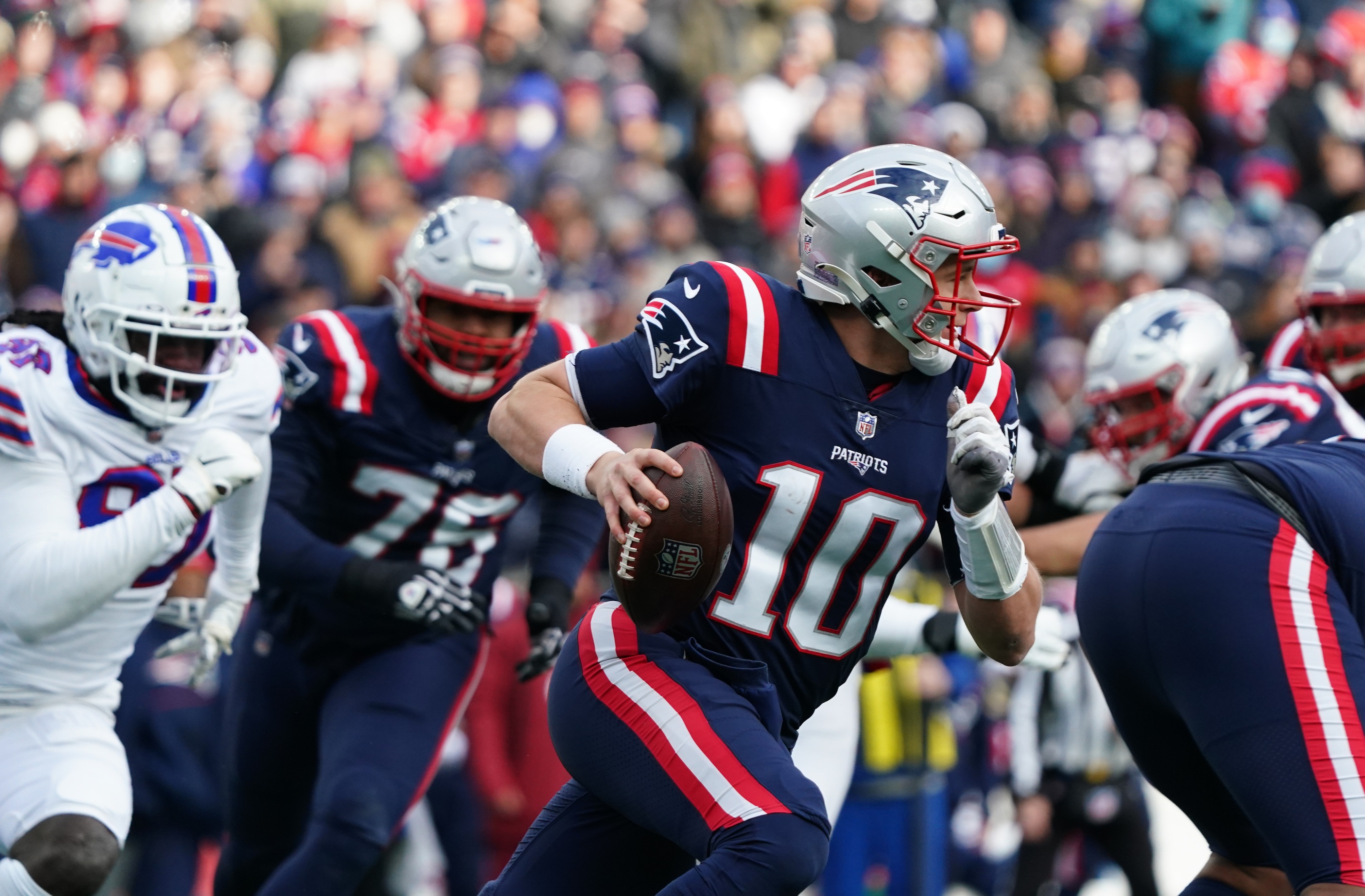 NFL survivor pool picks Mac Jones New England Patriots Week 17 predictions