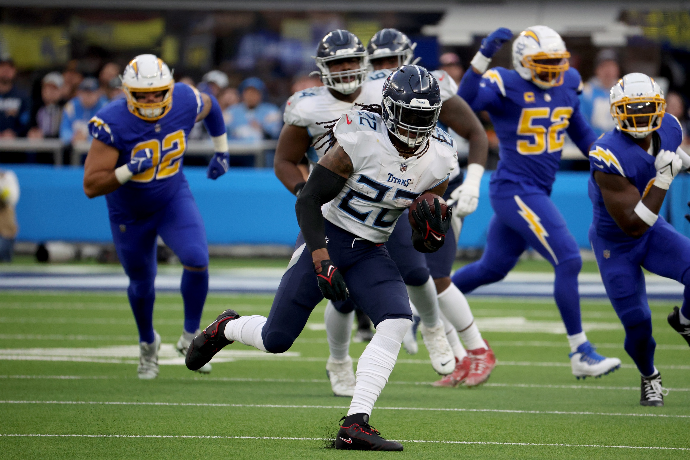NFL survivor pool picks Week 16 Derrick Henry Tennessee Titans