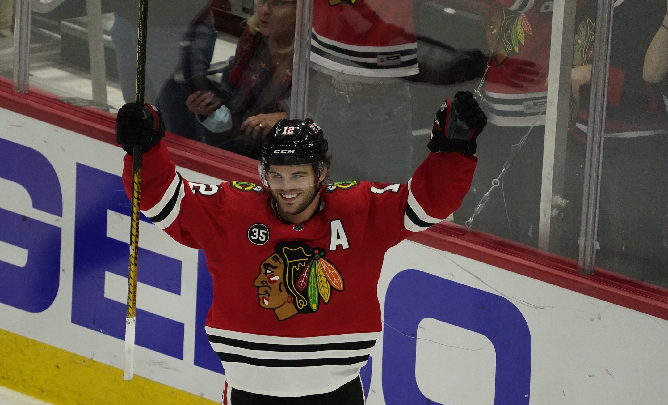 nhl picks Alex DeBrincat Chicago Blackhawks predictions best bet odds