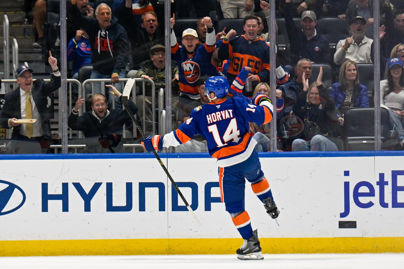nhl picks Bo Horvat New York Islanders predictions best bet odds